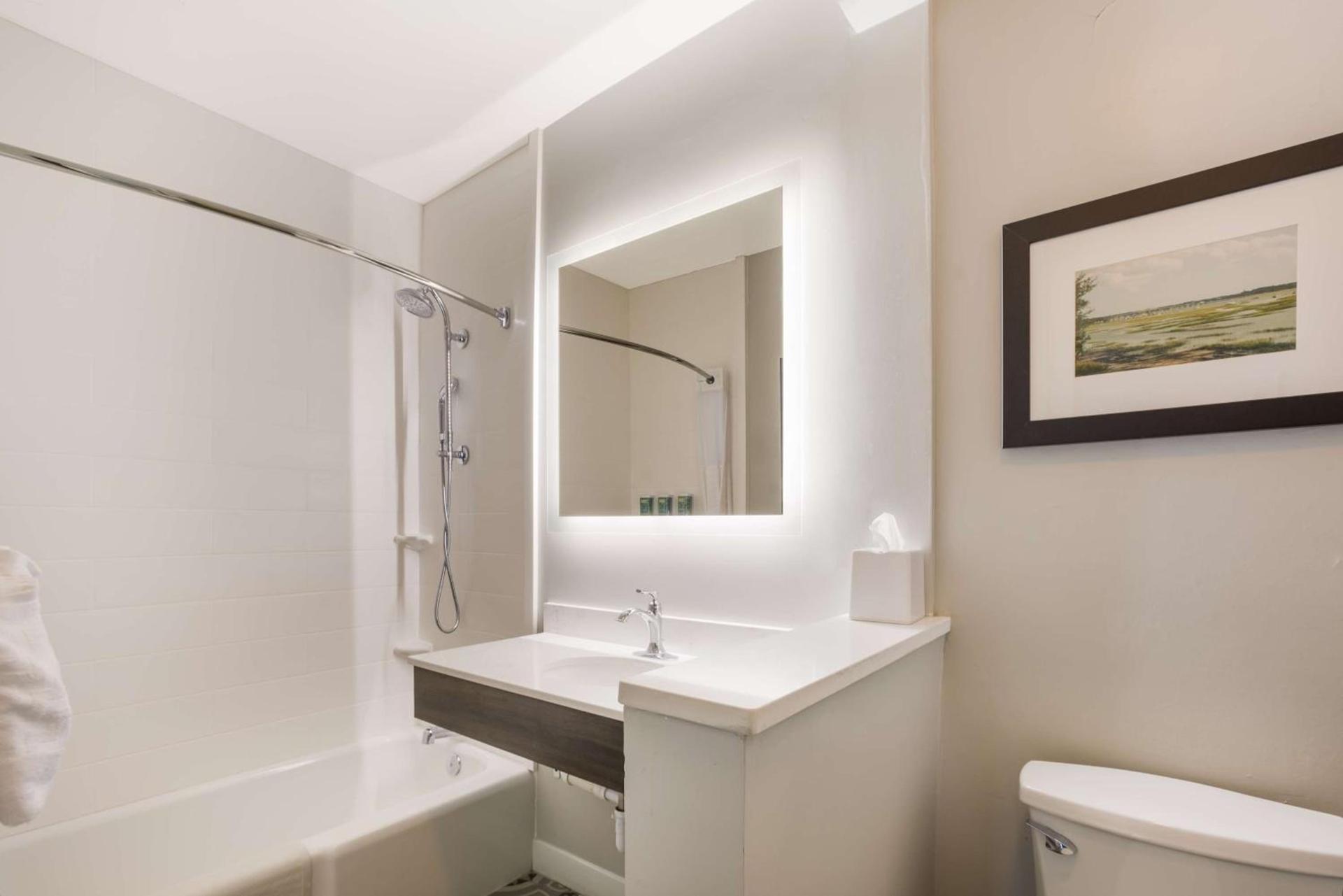 Best Western Sea Island Inn photo 20
