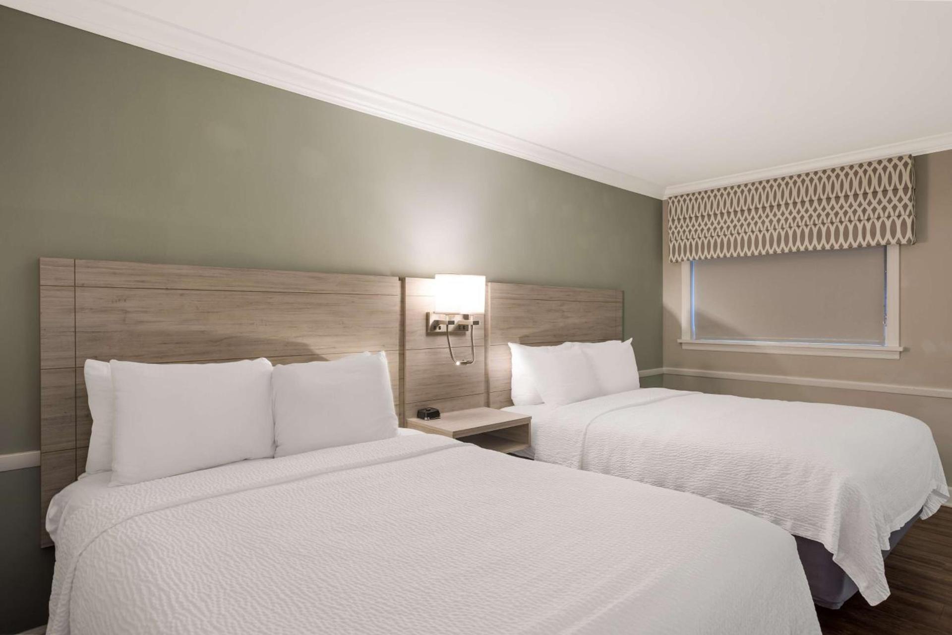 Best Western Sea Island Inn photo 7
