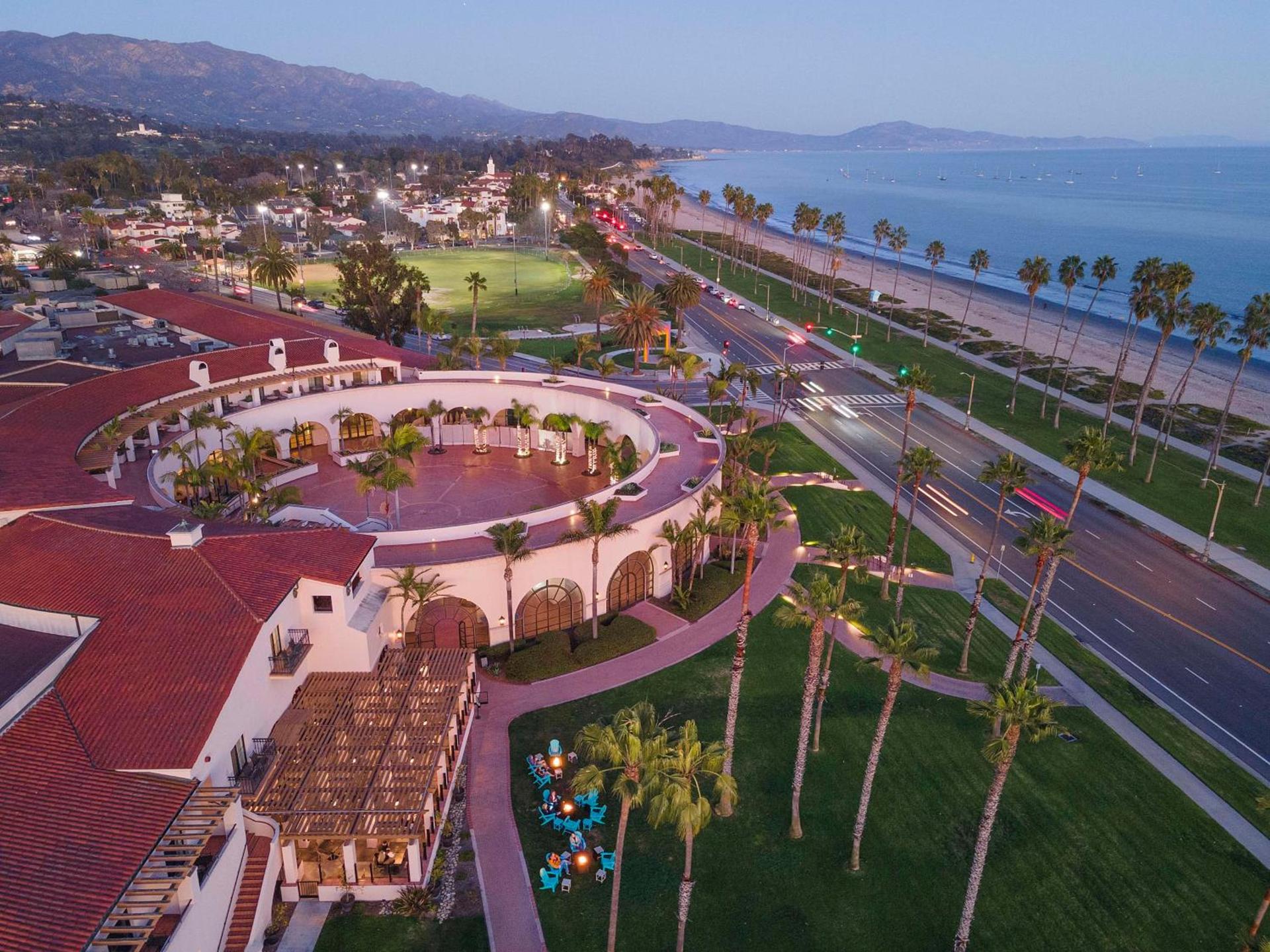 Hilton Santa Barbara Beachfront Resort photo 1