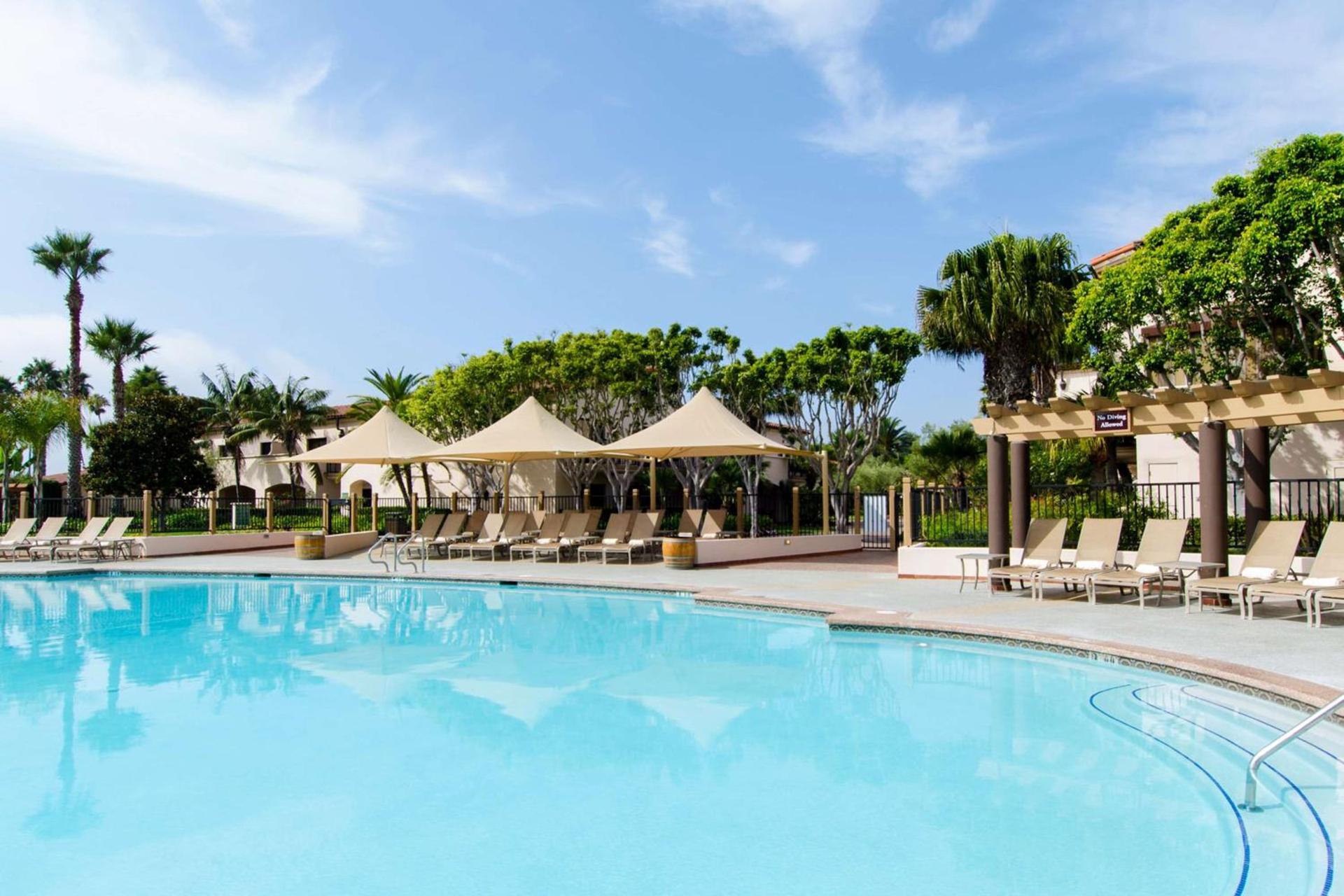 Hilton Santa Barbara Beachfront Resort photo 11