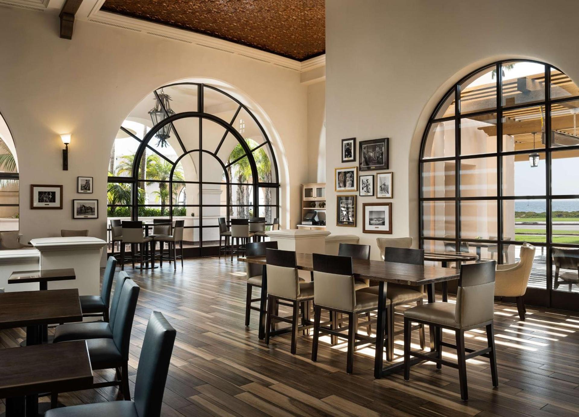 Hilton Santa Barbara Beachfront Resort photo 15