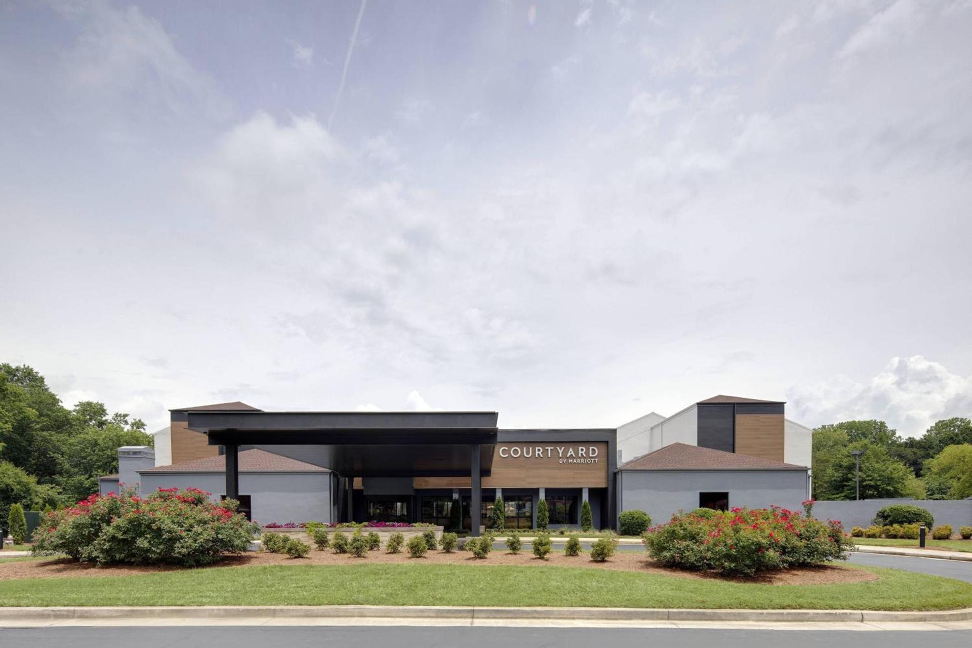 Courtyard Atlanta Marietta/I-75 North photo 2