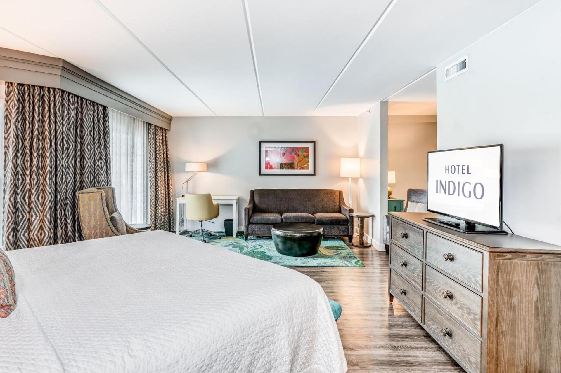 Hotel Indigo Atlanta-Vinings Ballpark Area by IHG photo 26