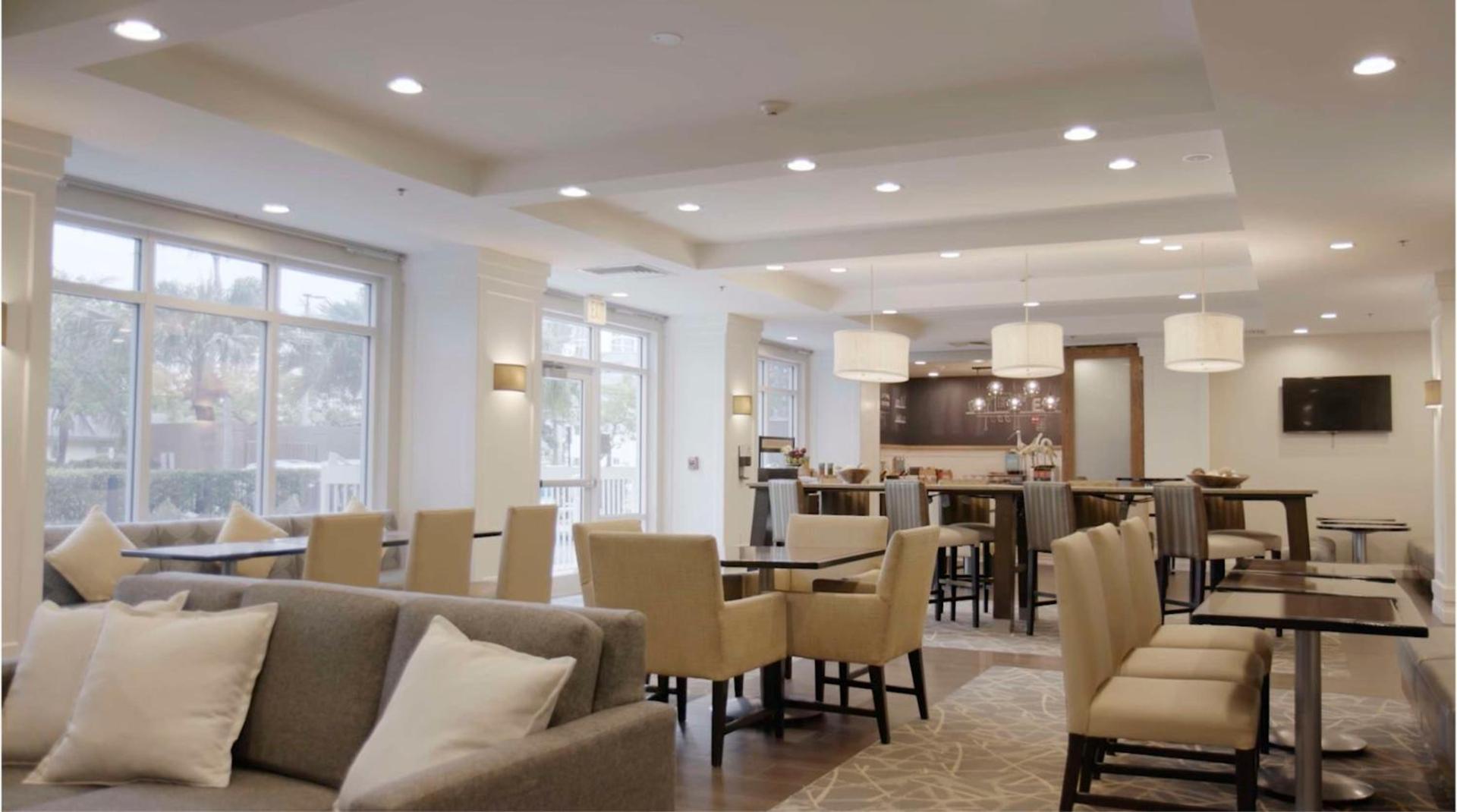 Hampton Inn Hallandale Beach-Aventura photo 5