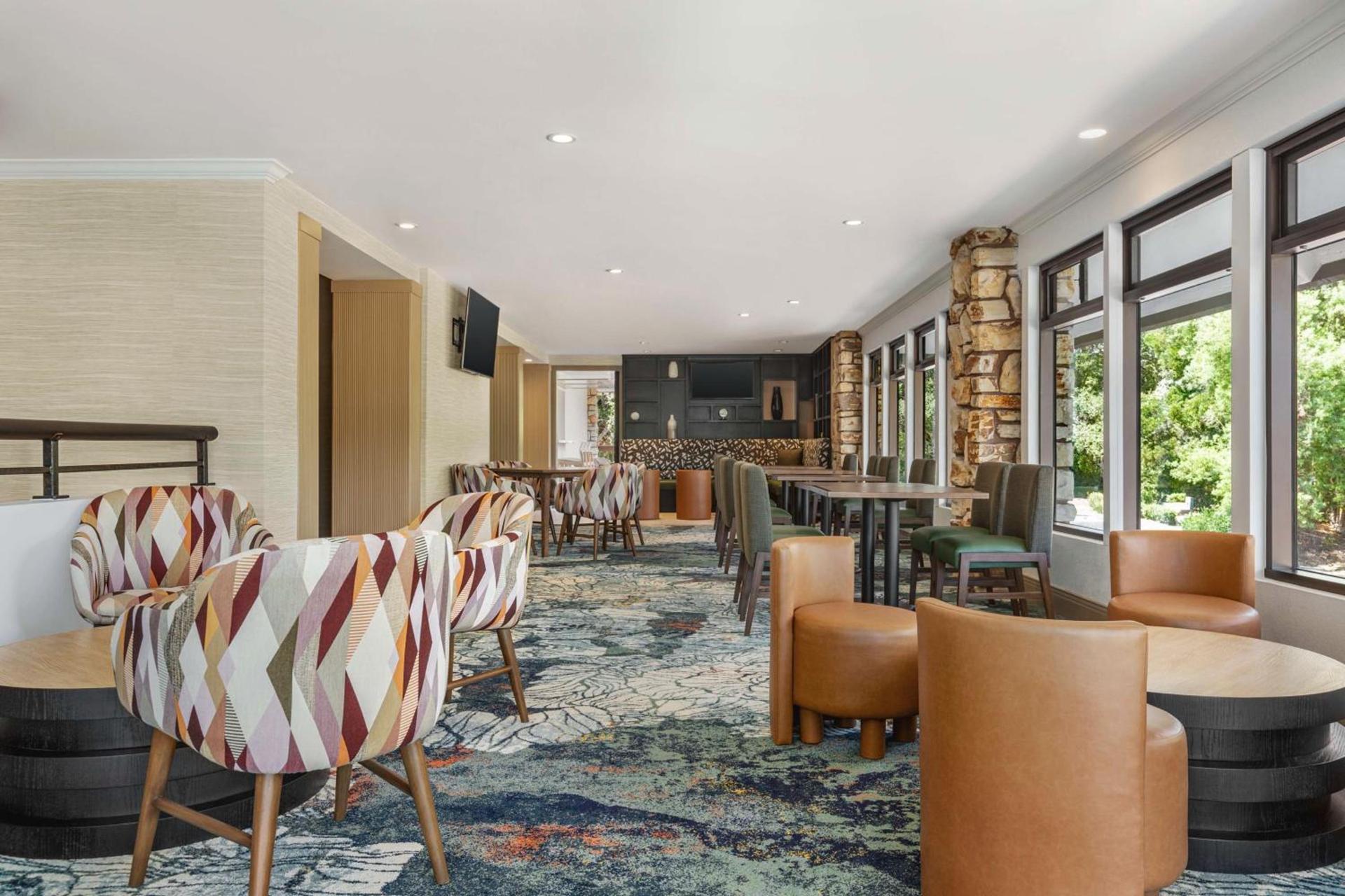 Hilton Garden Inn Monterey photo 15