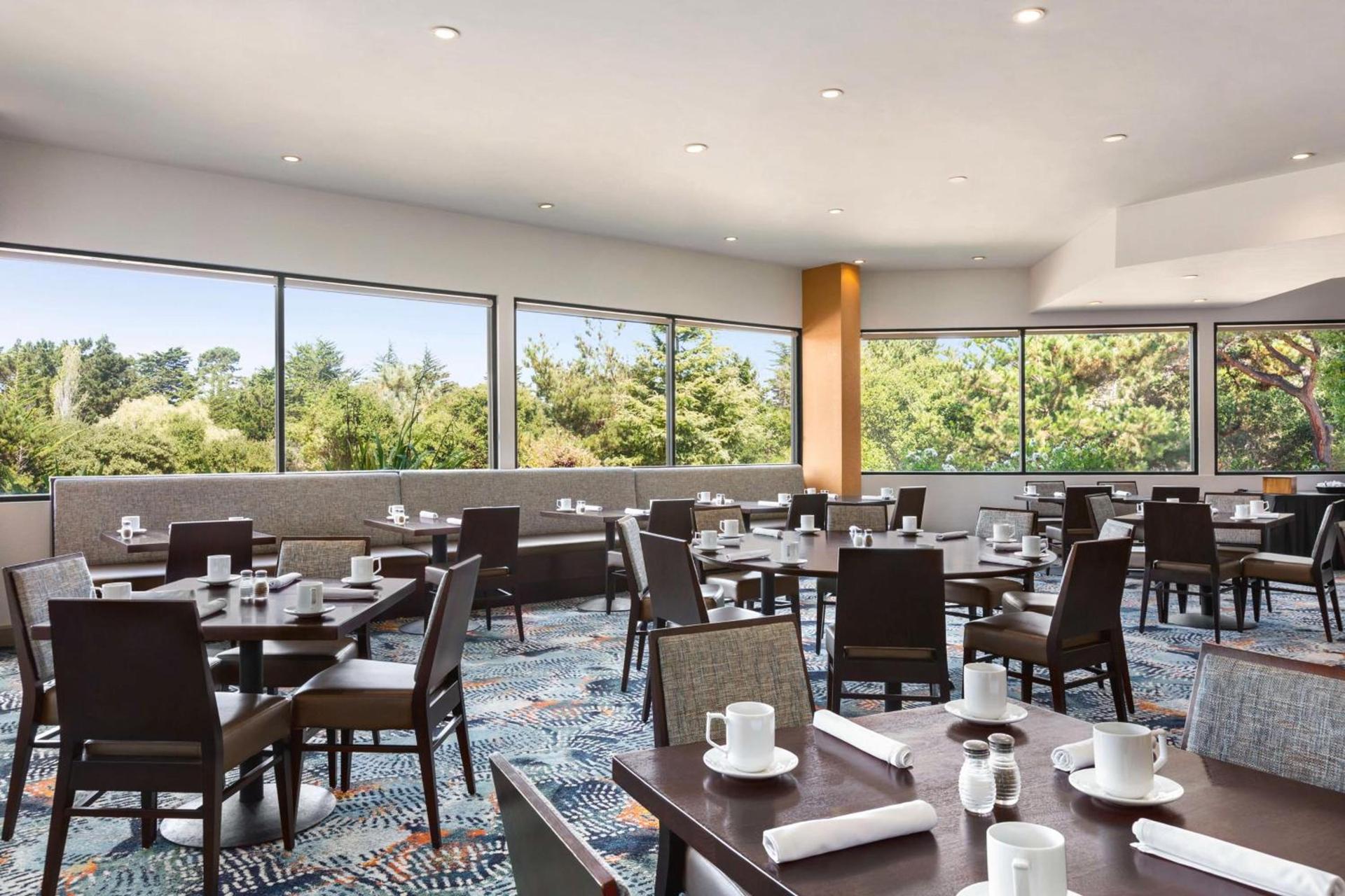 Hilton Garden Inn Monterey photo 21