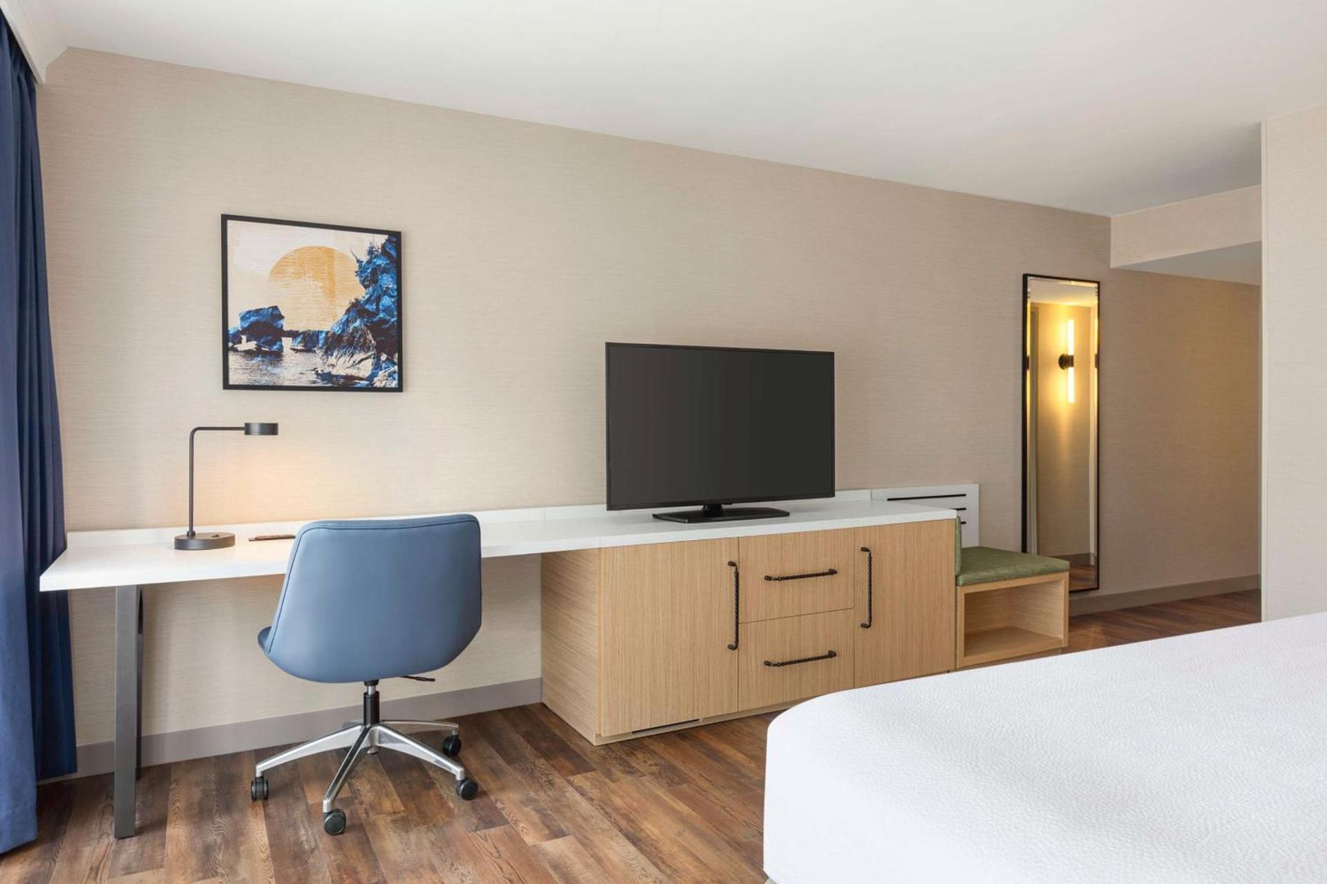 Hilton Garden Inn Monterey photo 64