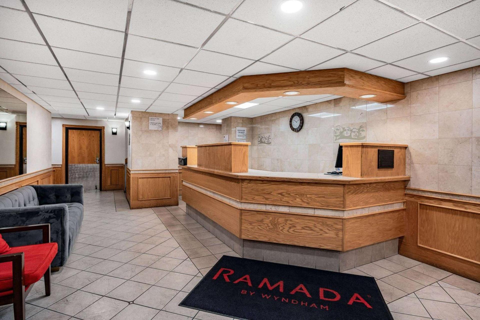 Ramada by Wyndham Keystone Near Mt Rushmore photo 5