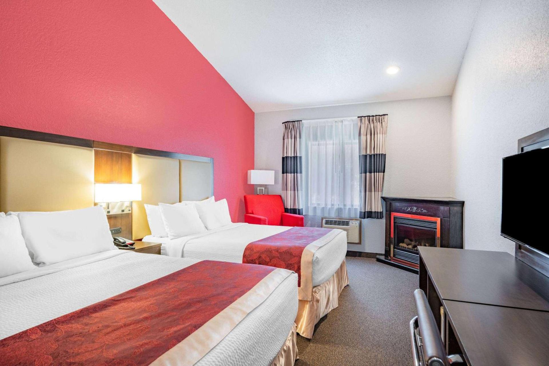 Ramada by Wyndham Keystone Near Mt Rushmore photo 44