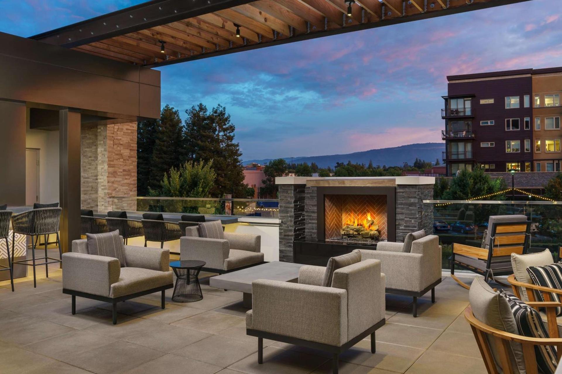 Hyatt Centric Mountain View photo 77