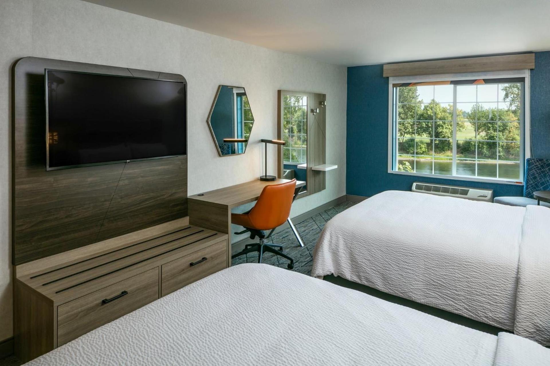 Holiday Inn Express Corvallis-On the River by IHG photo 58