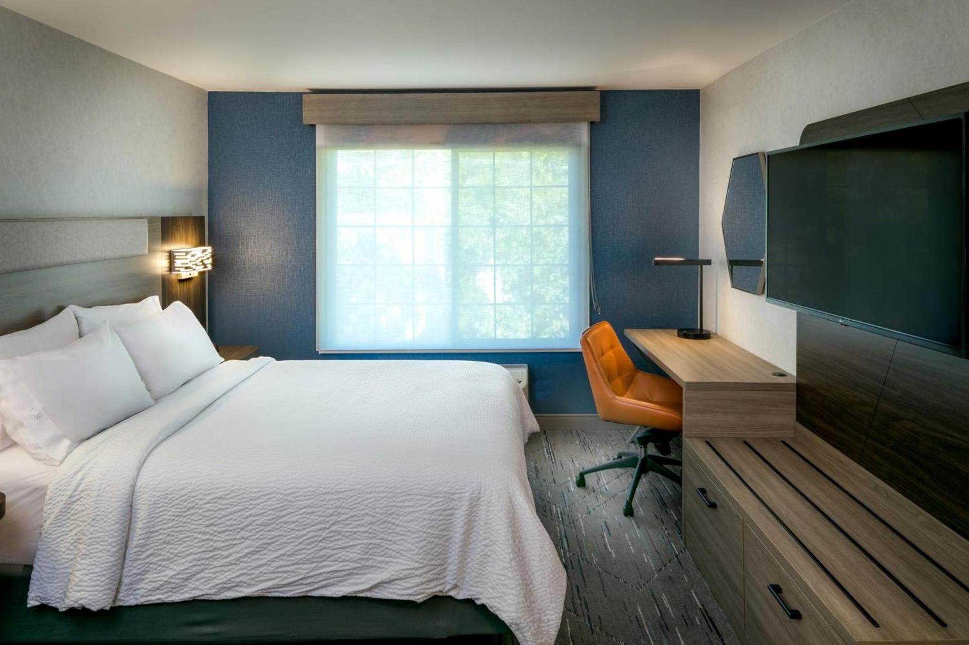 Holiday Inn Express Corvallis-On the River by IHG photo 72