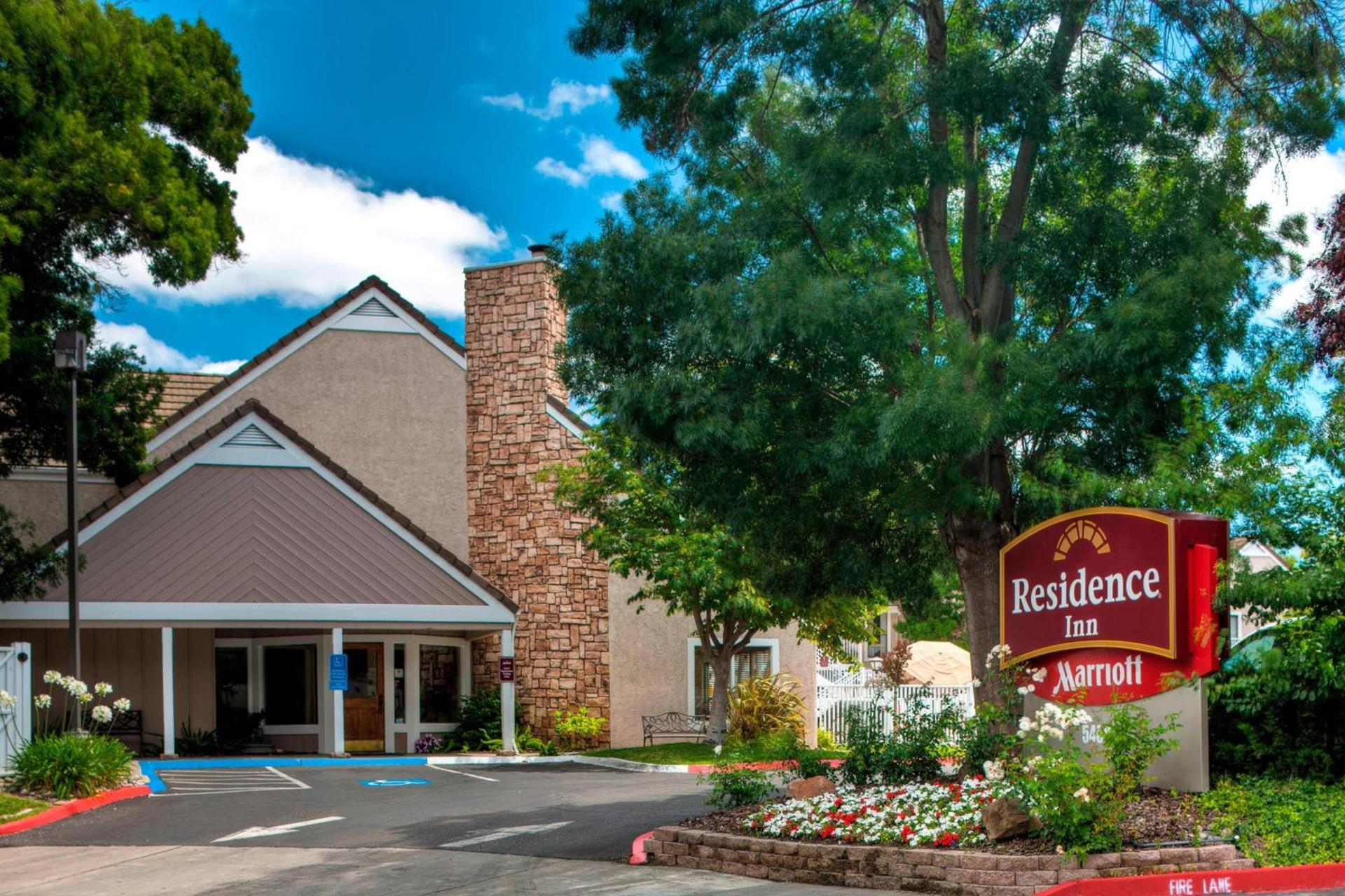 Residence Inn by Marriott Fremont Silicon Valley photo 2