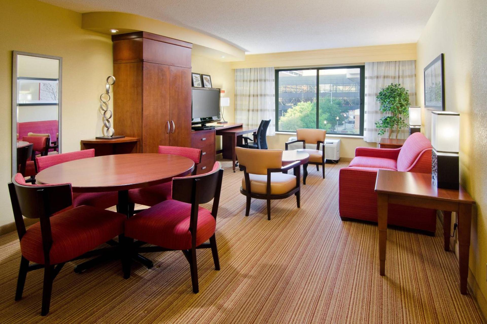 Courtyard by Marriott Birmingham Downtown at UAB photo 14