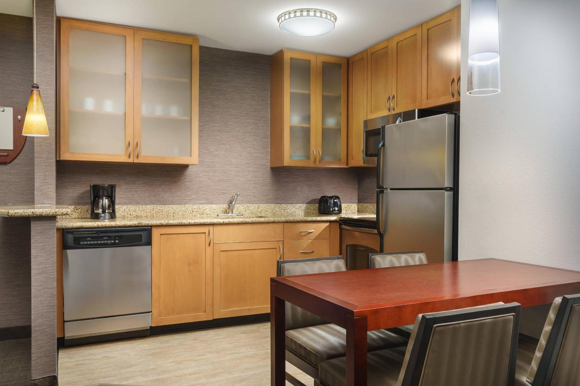 Residence Inn by Marriott Charleston North/Ashley Phosphate photo 11