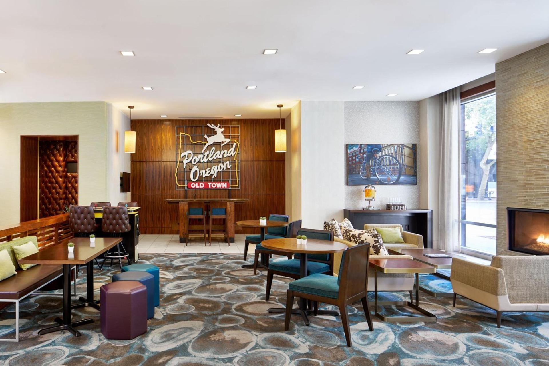 Courtyard by Marriott Portland City Center photo 5