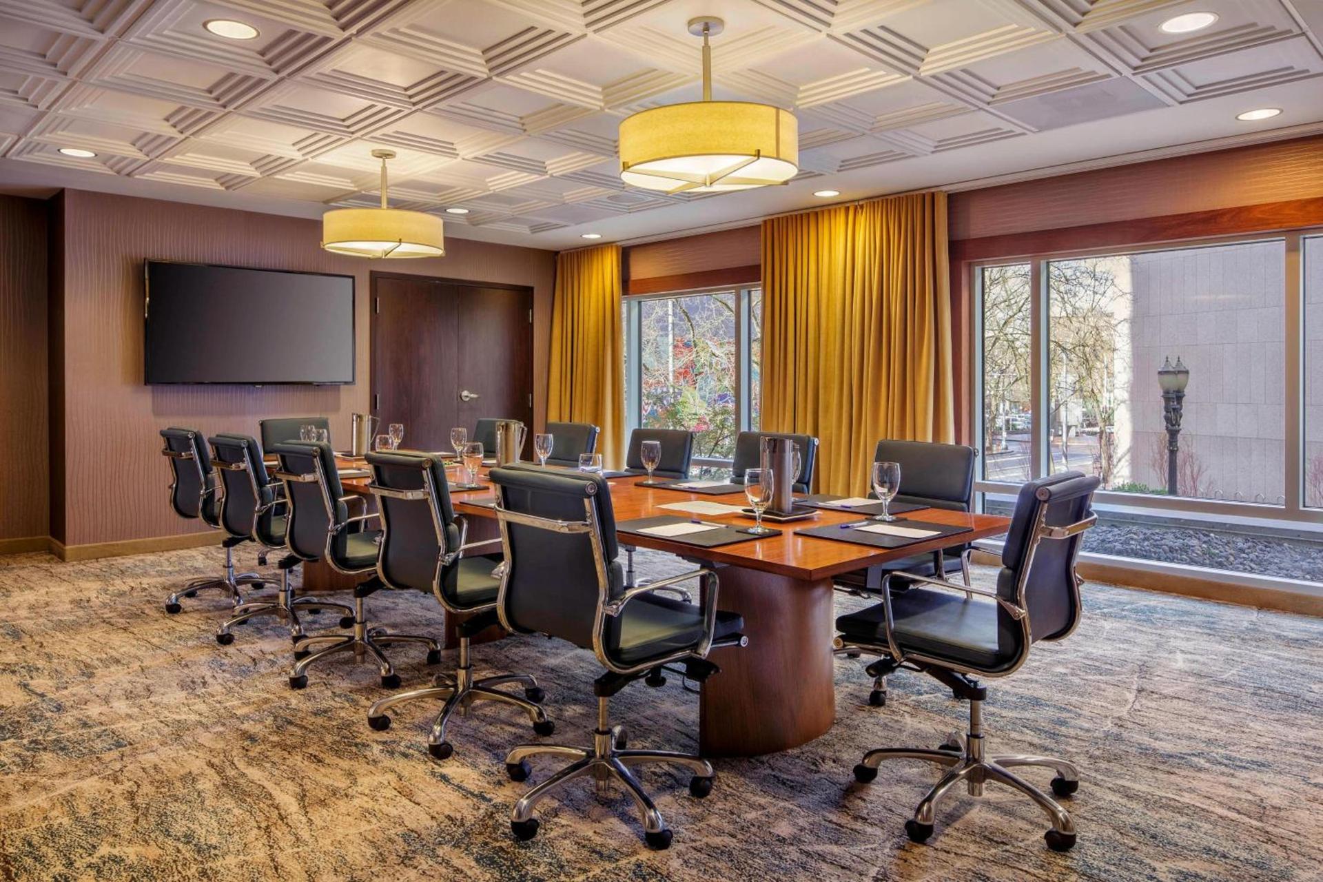 Courtyard by Marriott Portland City Center photo 31
