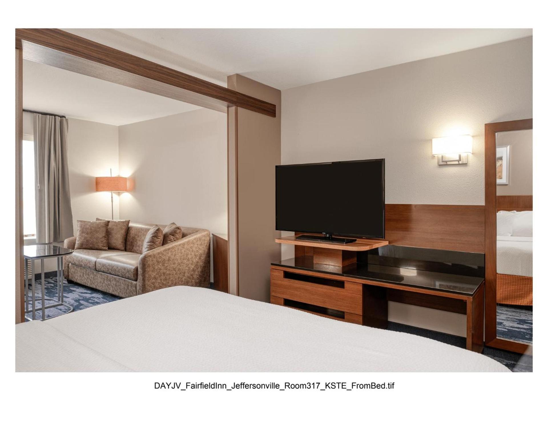 Fairfield Inn & Suites by Marriott Jeffersonville I-71 photo 10
