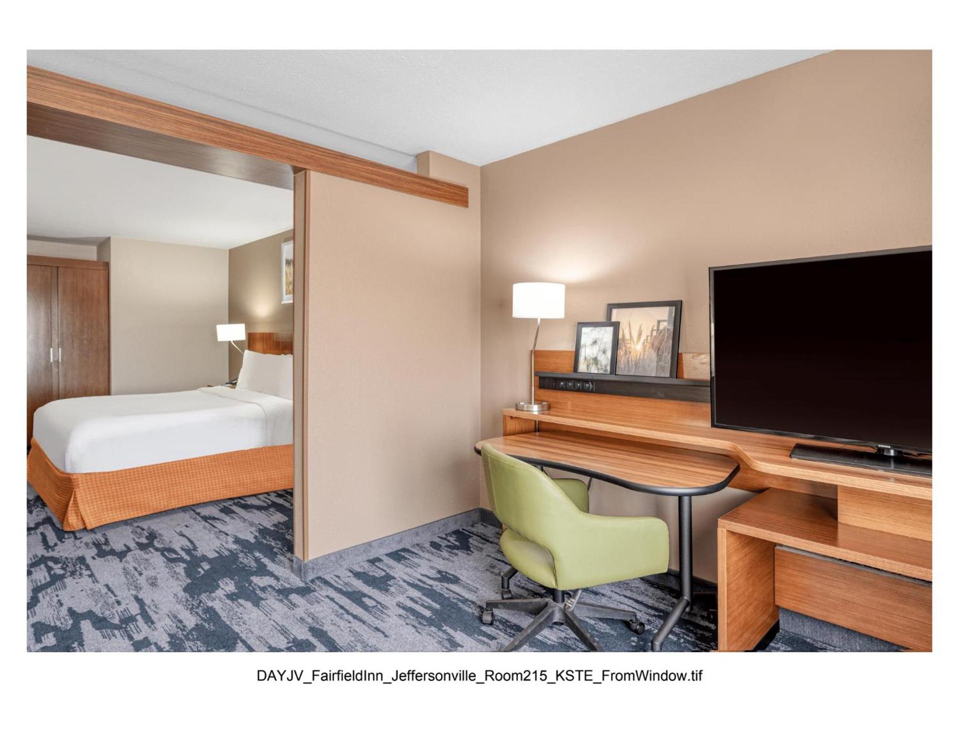 Fairfield Inn & Suites by Marriott Jeffersonville I-71 photo 6