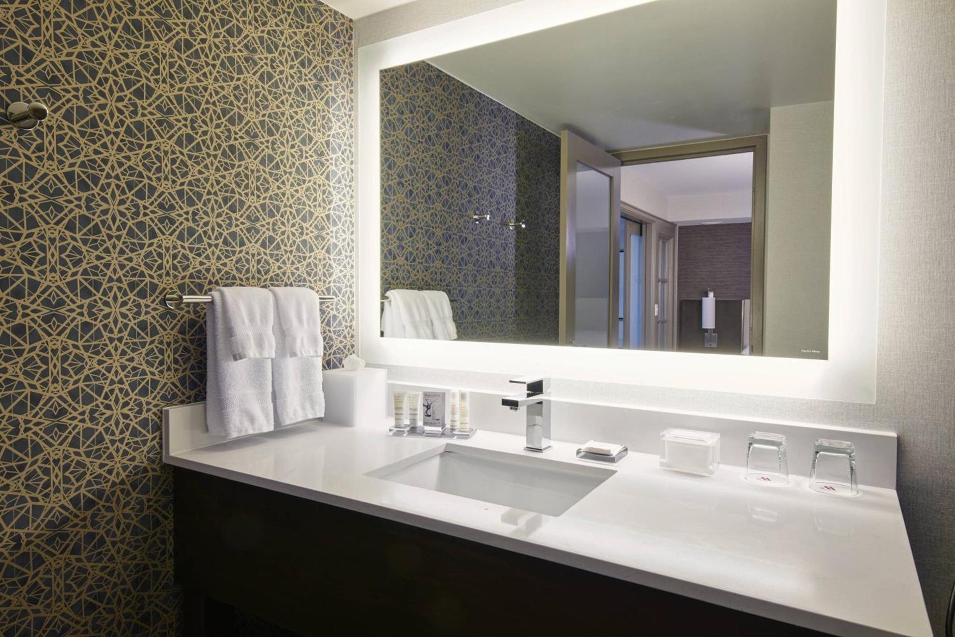 Detroit Marriott Troy photo 13