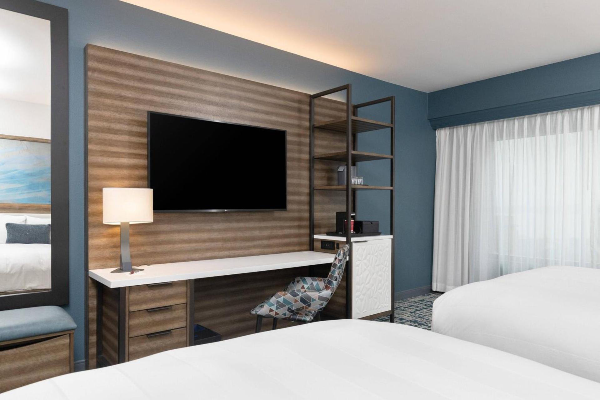 Marriott Anchorage Downtown photo 9