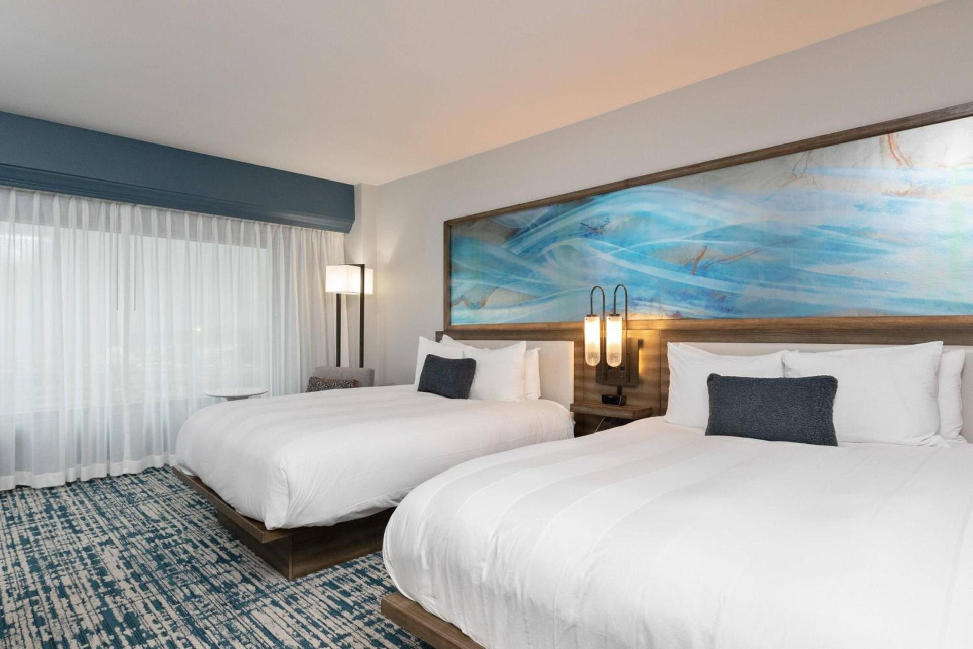 Marriott Anchorage Downtown photo 8