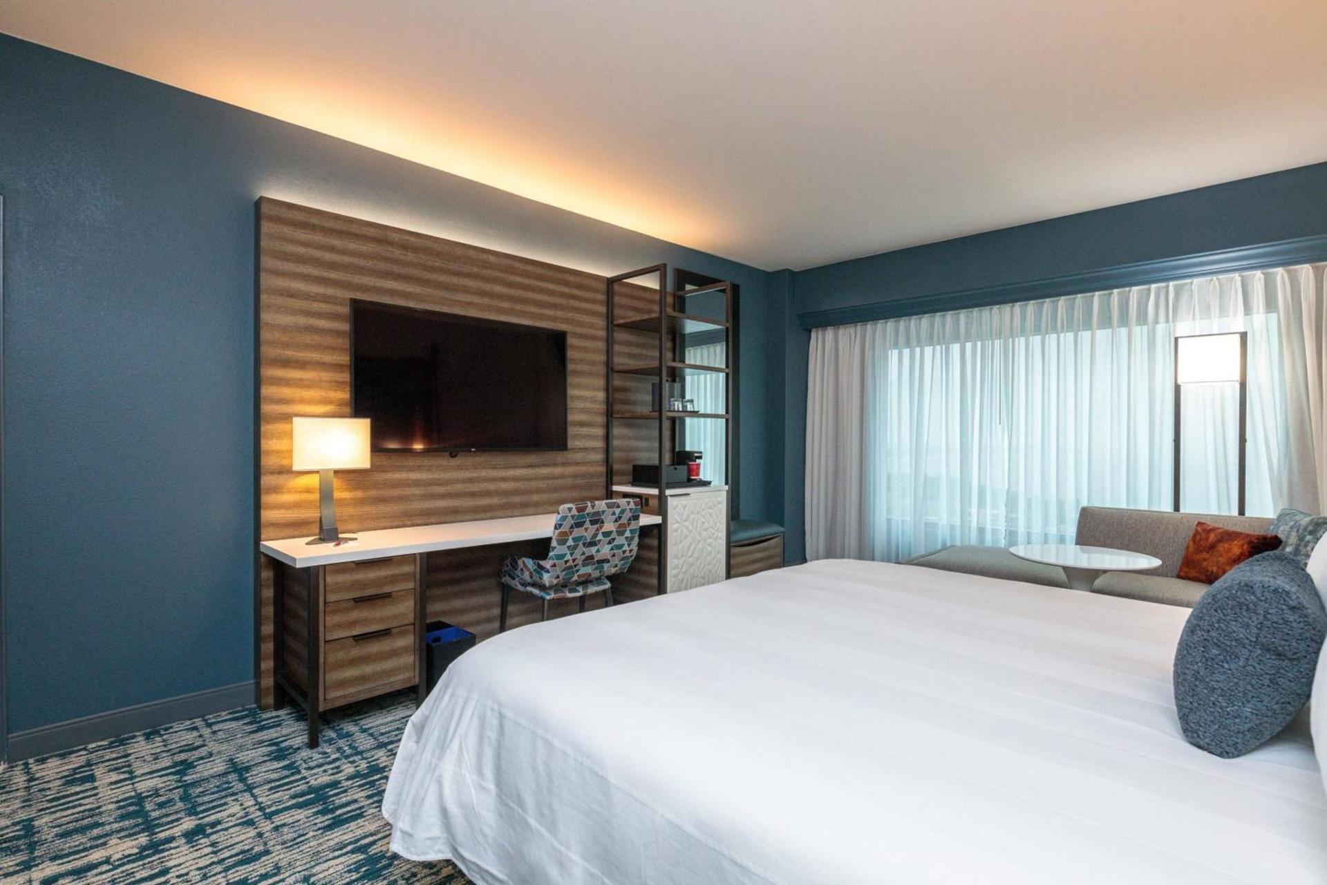 Marriott Anchorage Downtown photo 11