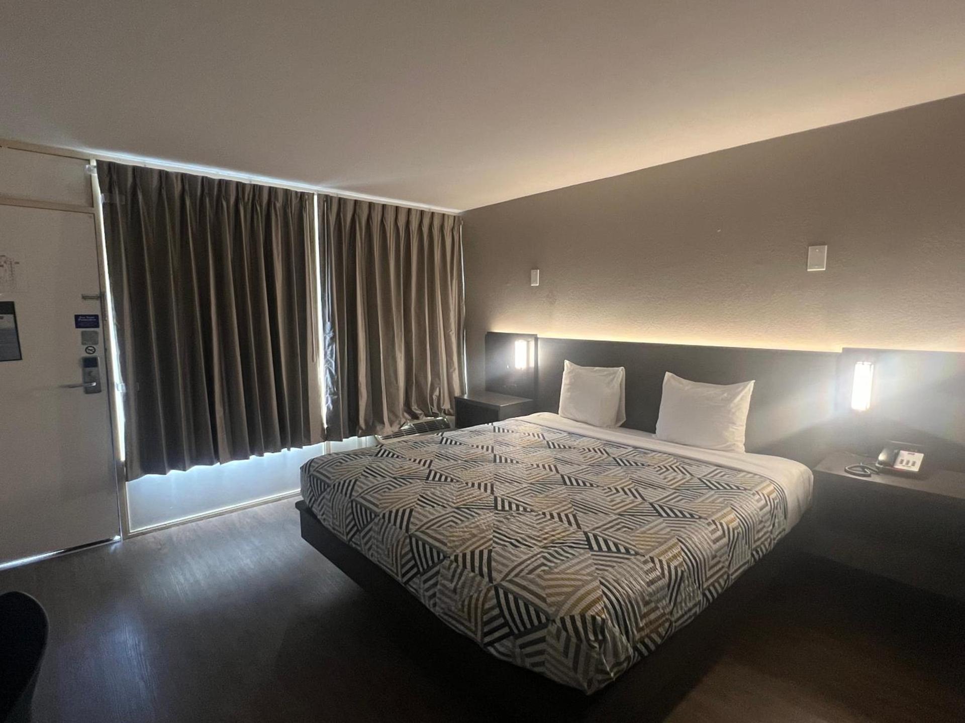 Motel 6 Glendale Phoenix photo 47