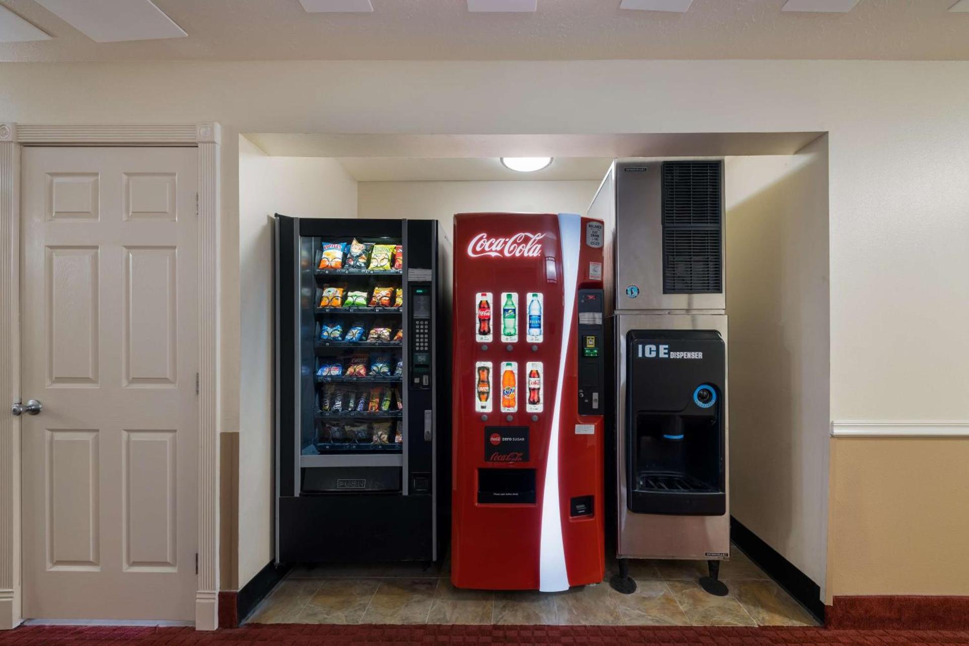 Best Western Salinas Valley Inn & Suites photo 16