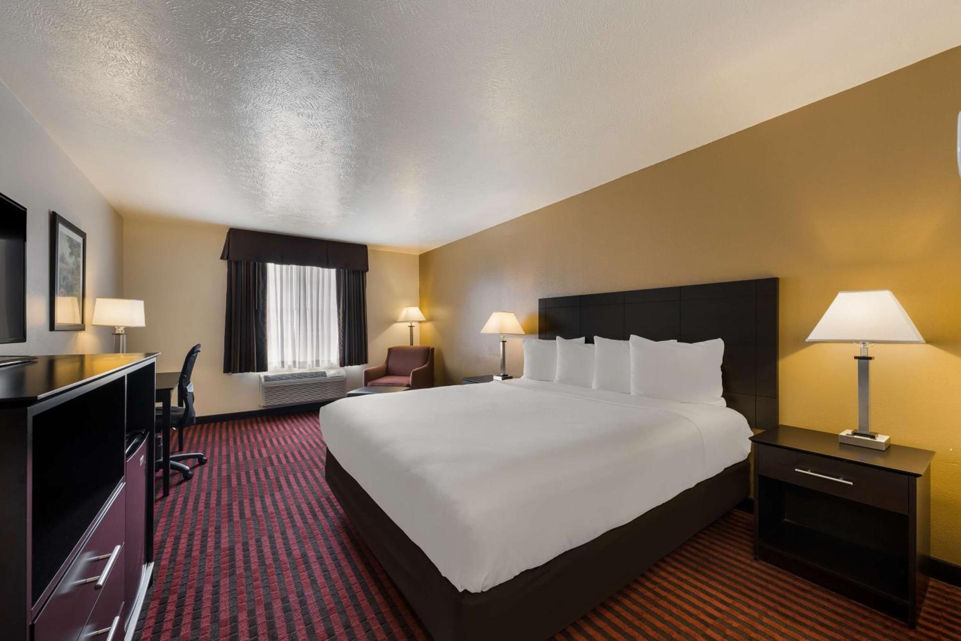 Best Western Salinas Valley Inn & Suites photo 21