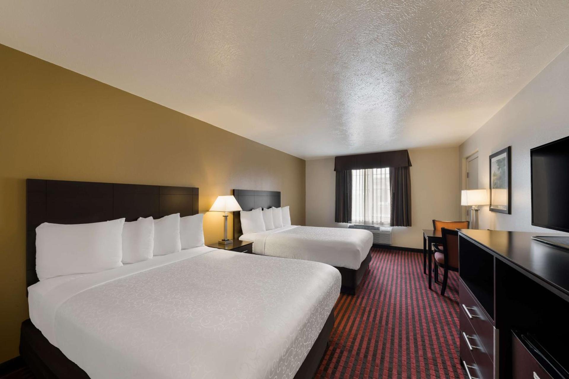 Best Western Salinas Valley Inn & Suites photo 24