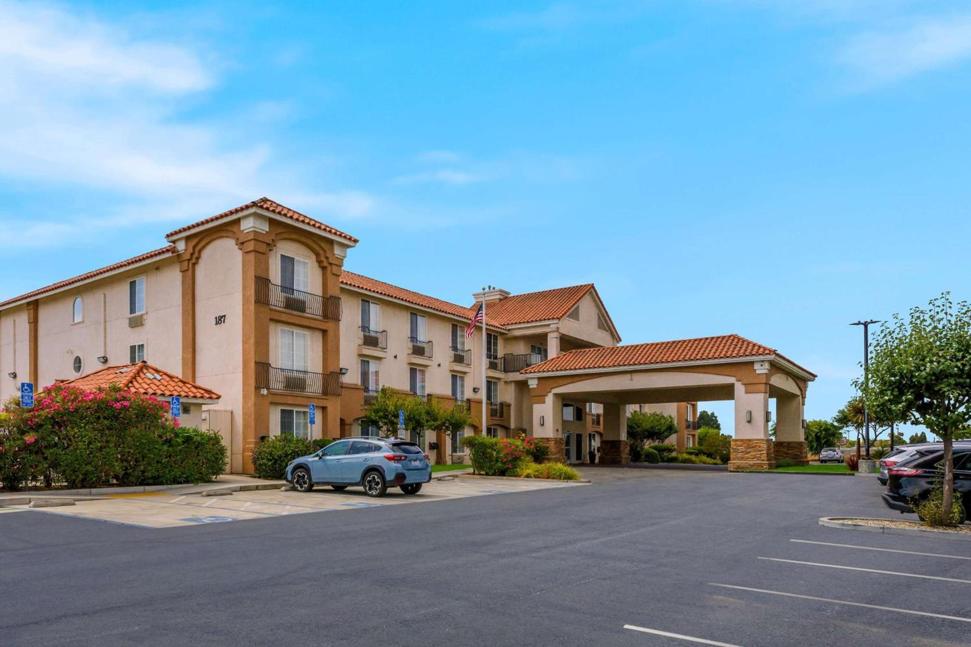Best Western Salinas Valley Inn & Suites photo 33