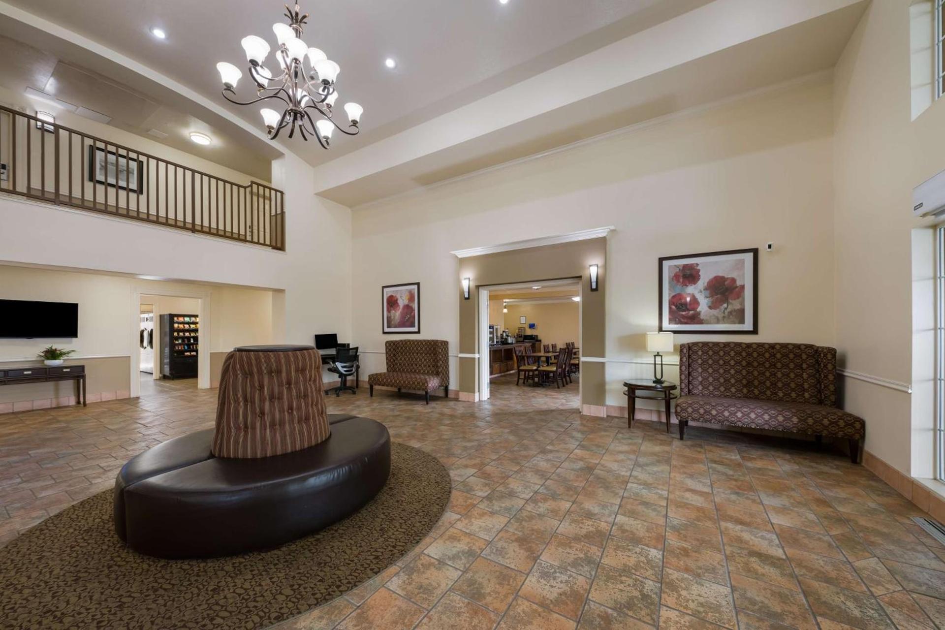 Best Western Salinas Valley Inn & Suites photo 34