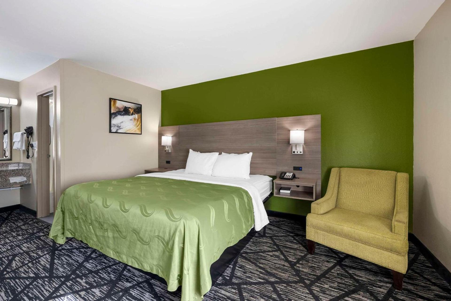 Quality Inn Jackson Northwest photo 12