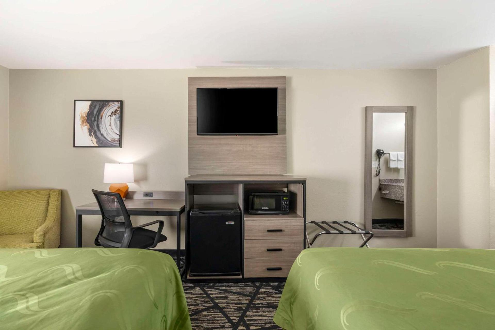 Quality Inn Jackson Northwest photo 17