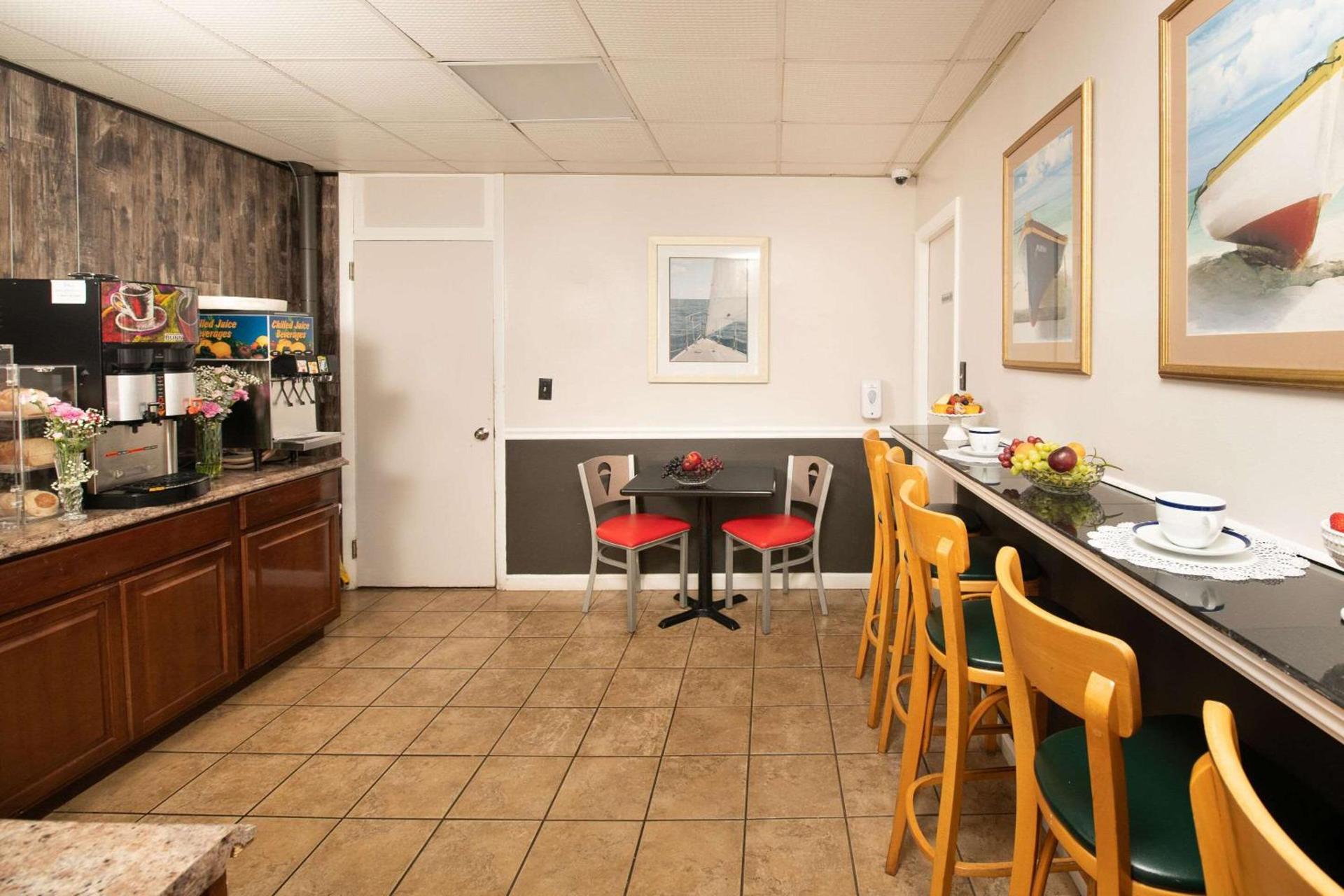 Rodeway Inn Middletown - Newport photo 37