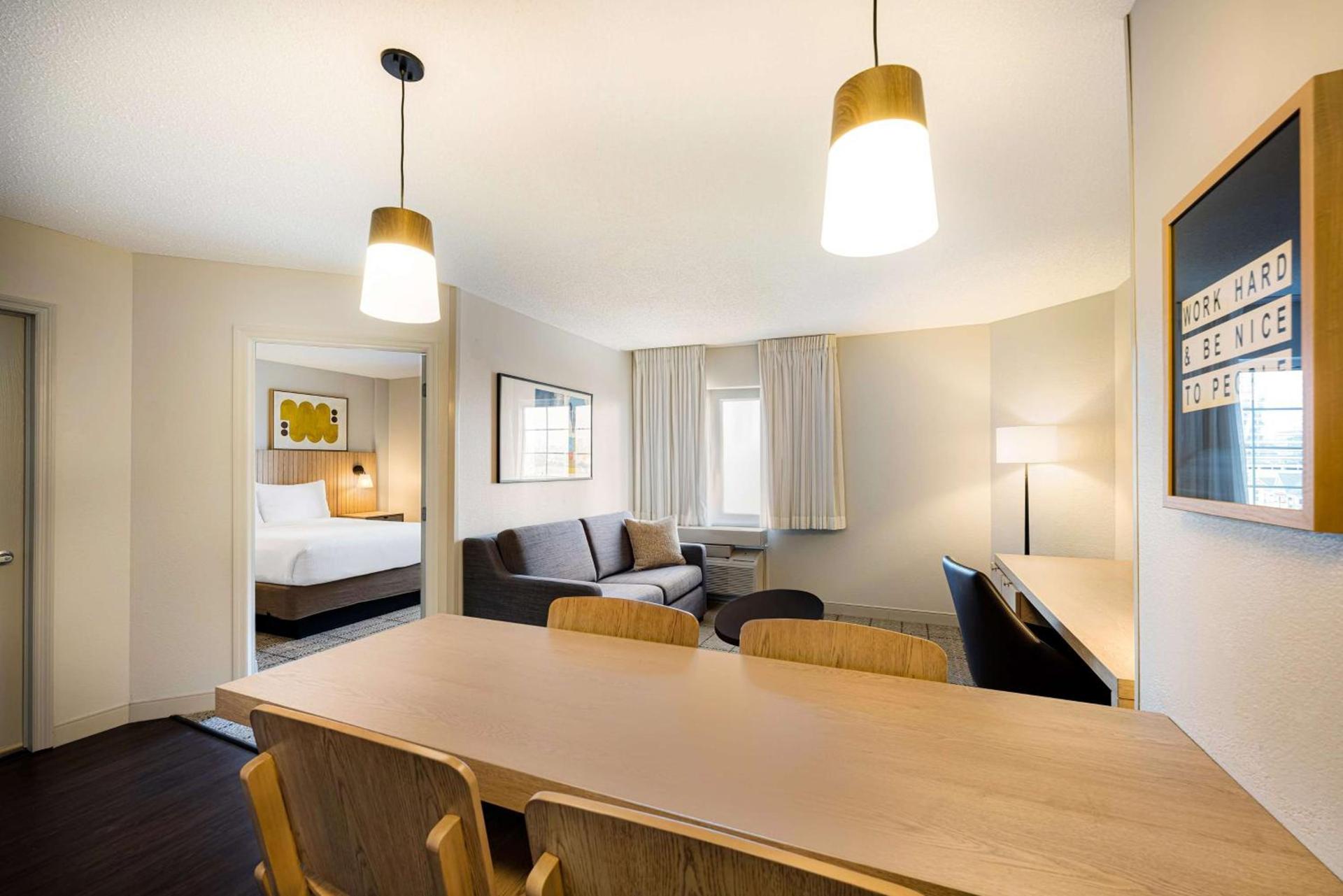 Sonesta Simply Suites Jersey City photo 34
