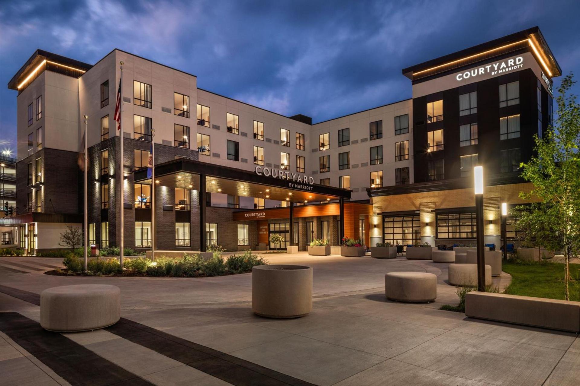 Courtyard by Marriott St Paul Downtown photo 2