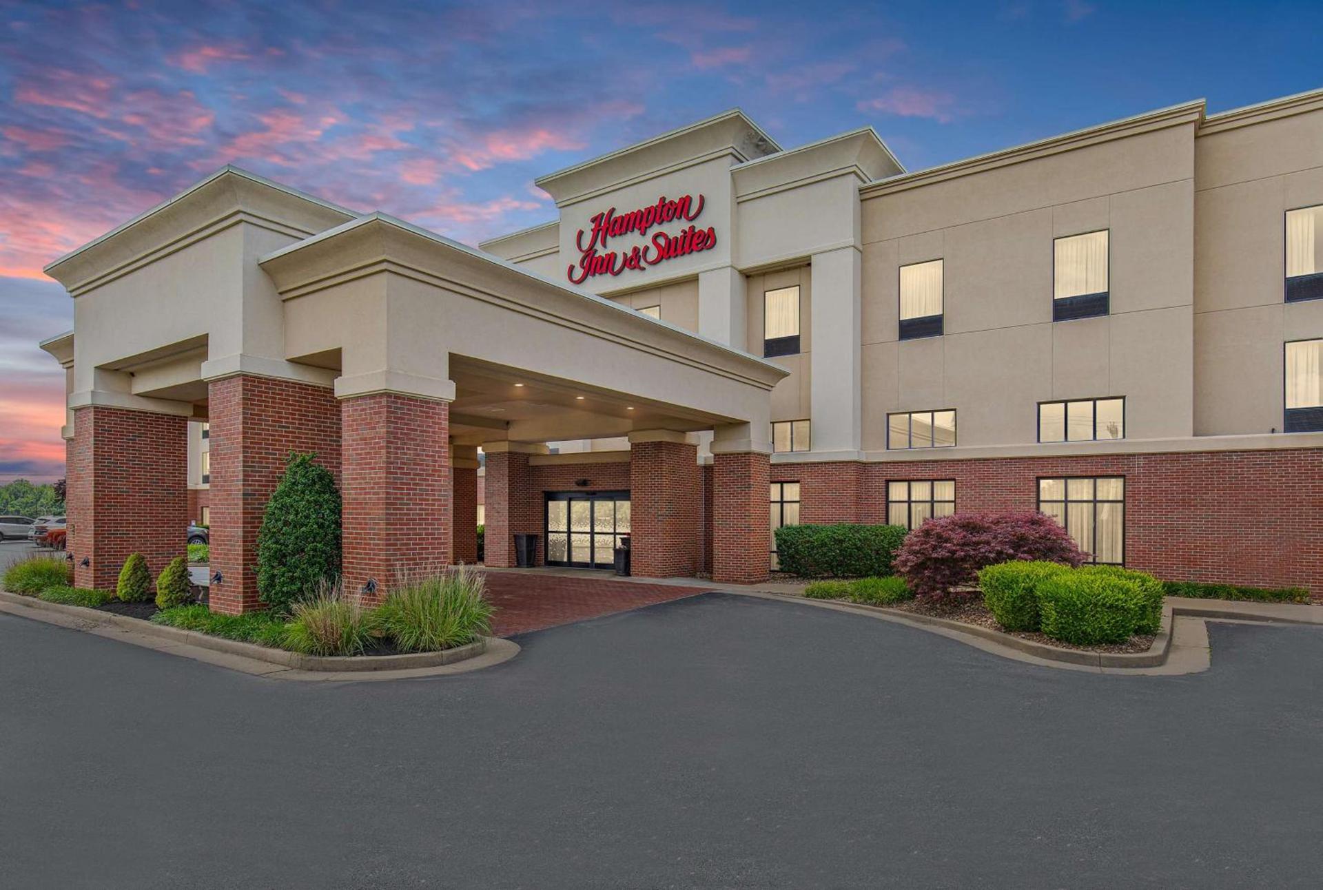Hampton Inn & Suites Madisonville — hotel in Madisonville