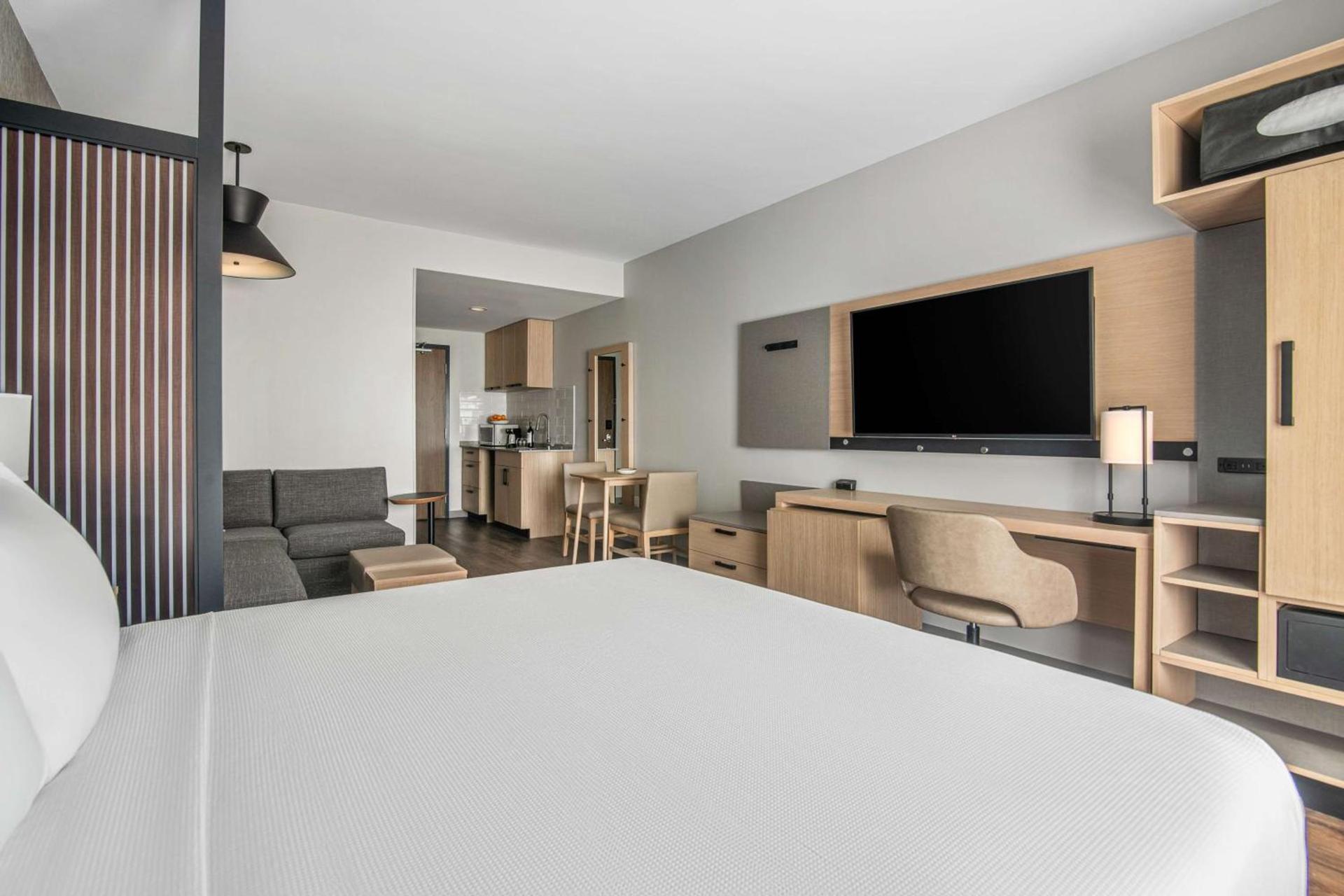 Hyatt Place Newark-Silicon Valley photo 2