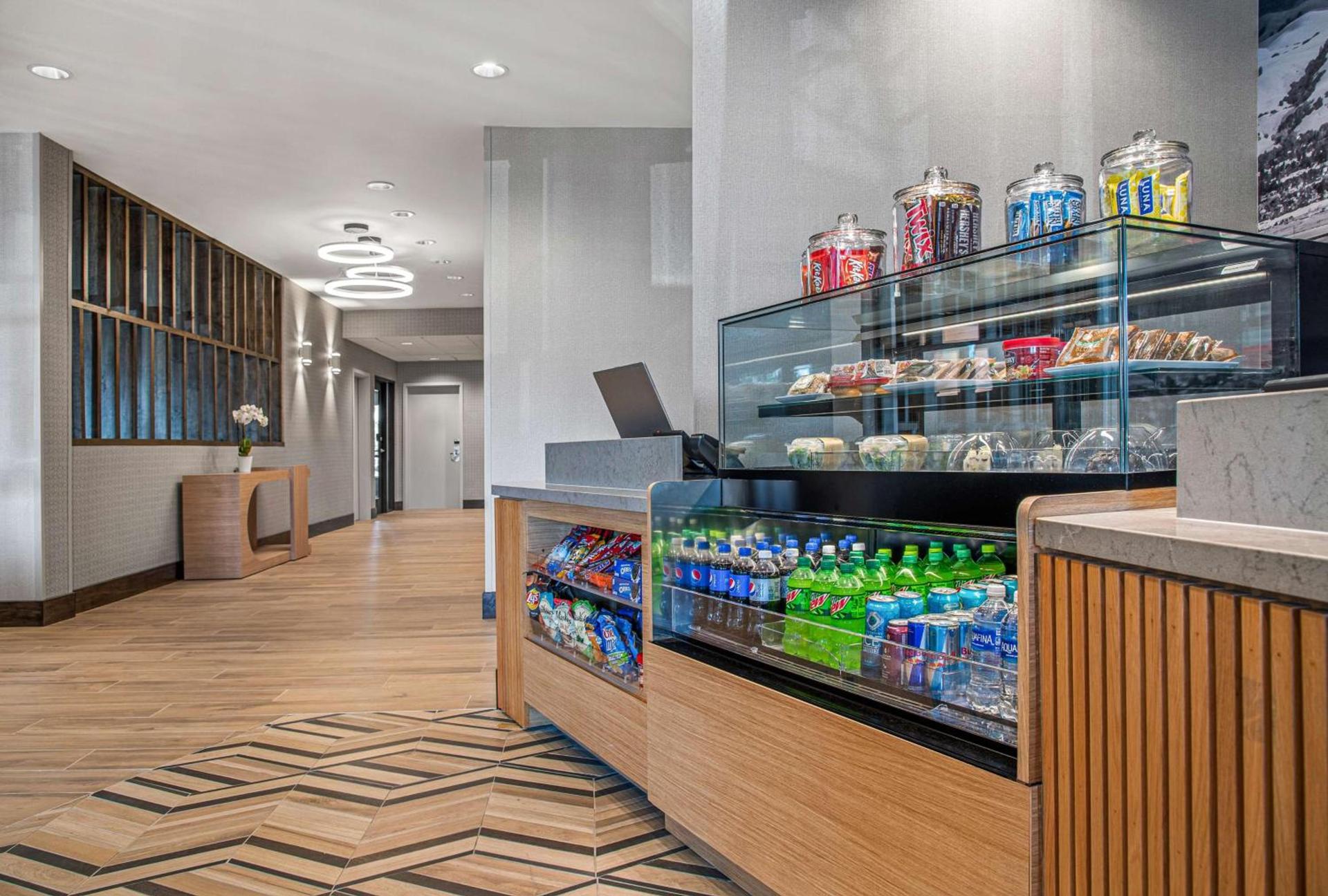 Hyatt Place Newark-Silicon Valley photo 36