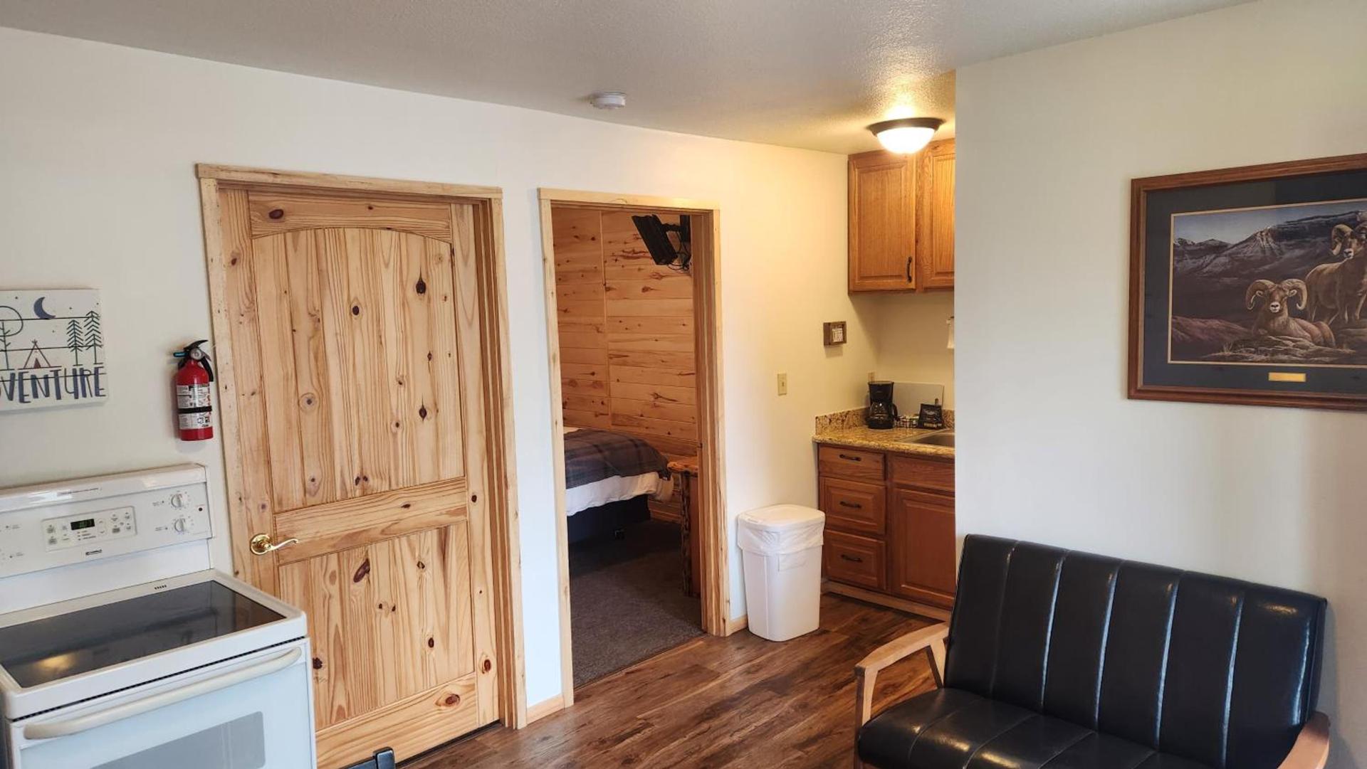 Beargrass Lodging & RV Resort photo 19