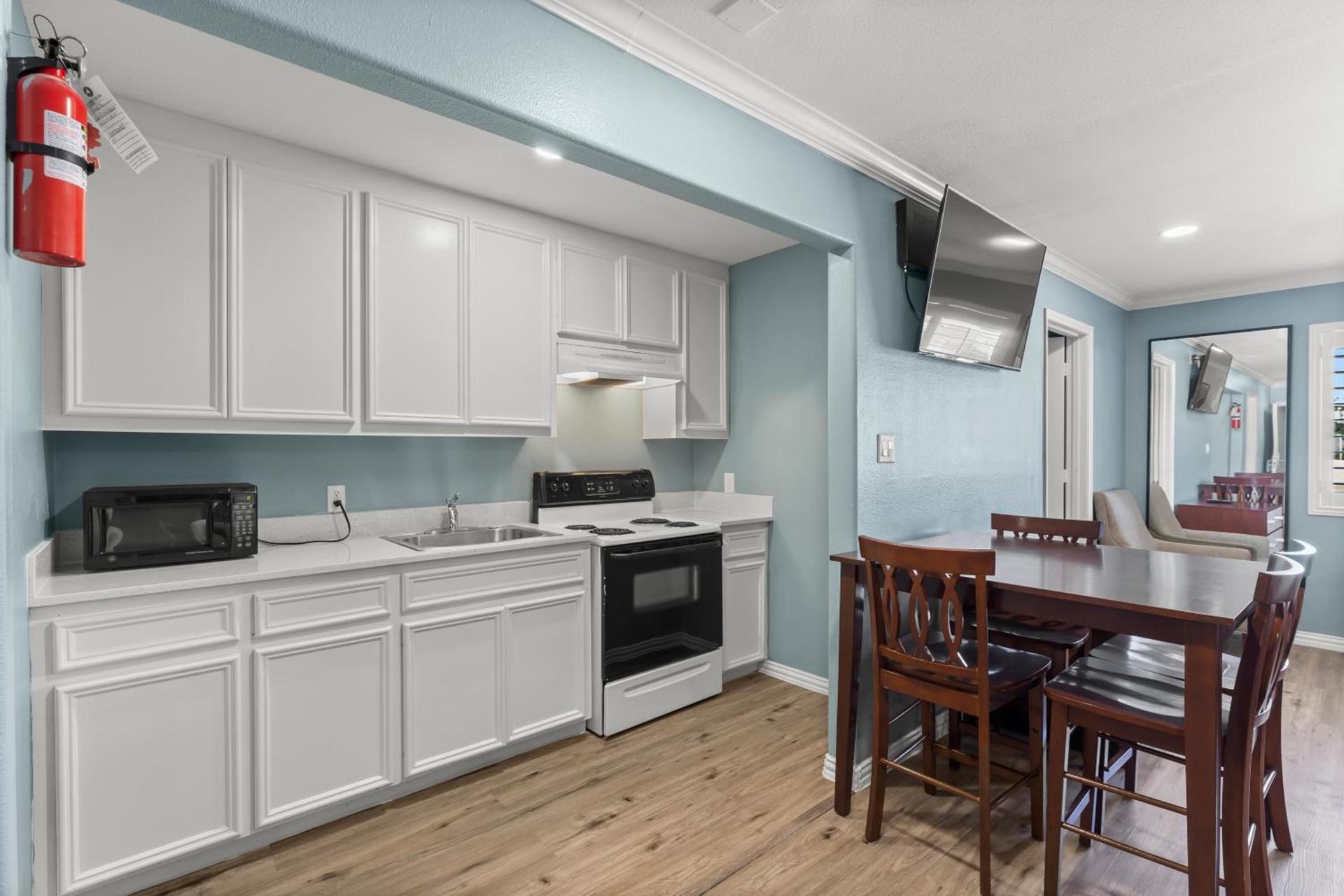 Executive Inn & Suites Magnolia photo 19