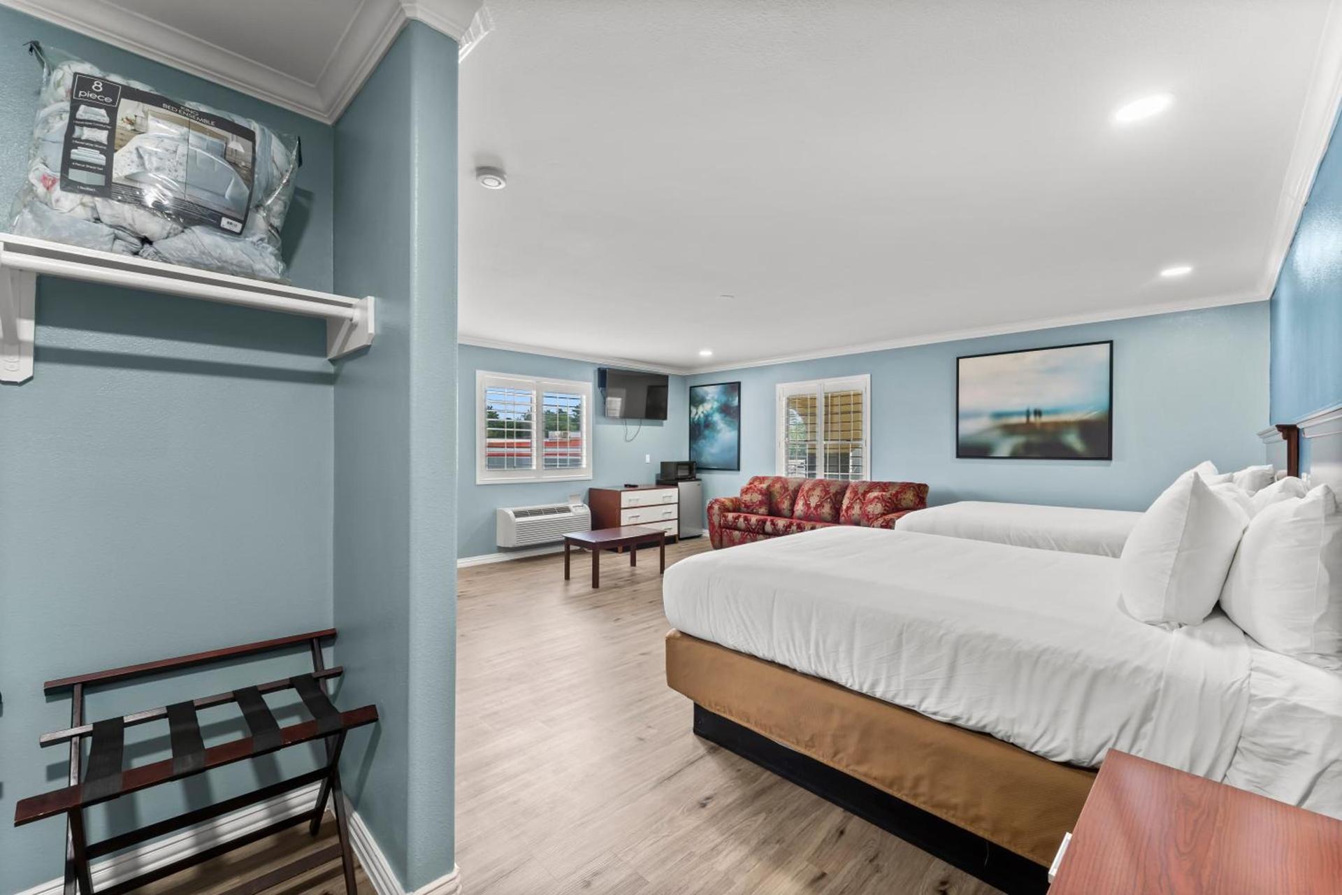 Executive Inn & Suites Magnolia photo 17