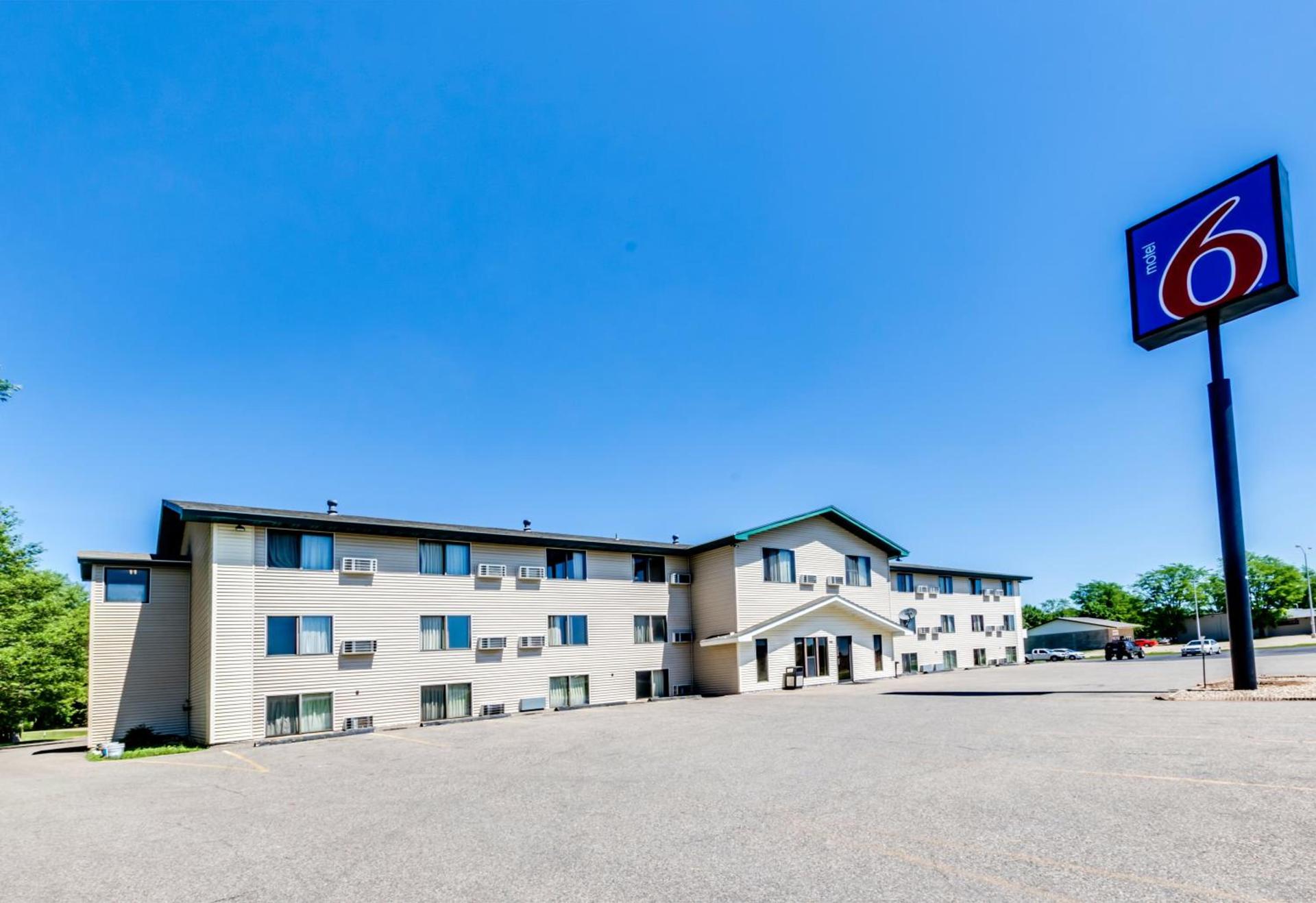 Motel 6-Albert Lea, MN photo 26