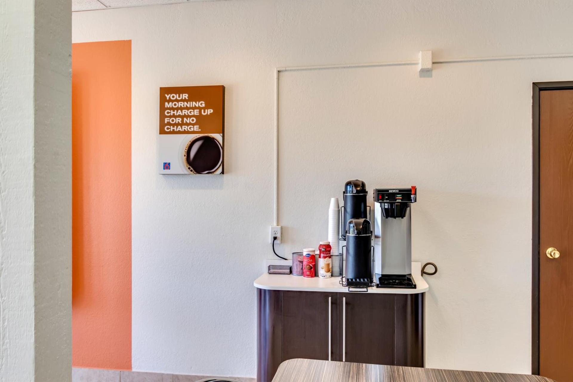 Motel 6-Albert Lea, MN photo 30