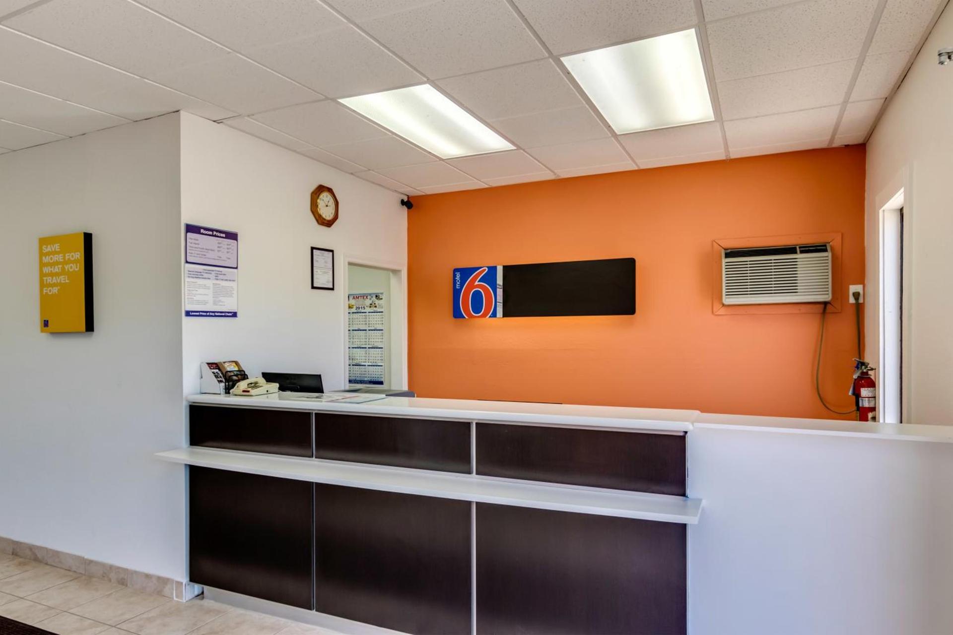 Motel 6-Albert Lea, MN photo 29