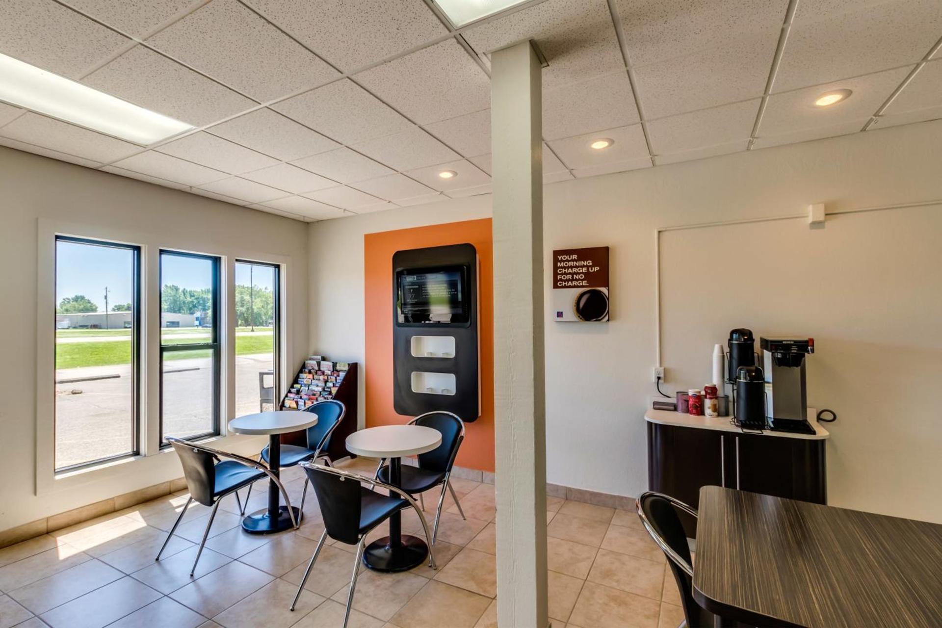 Motel 6-Albert Lea, MN photo 22