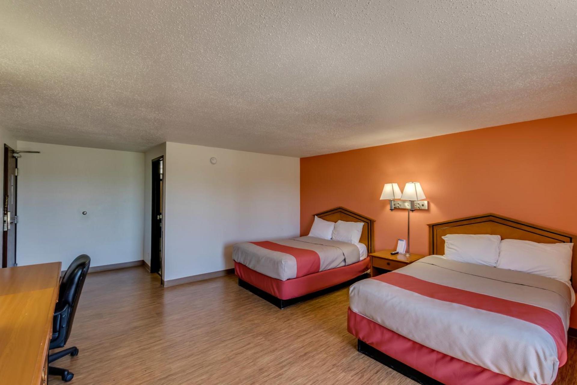 Motel 6-Albert Lea, MN photo 36