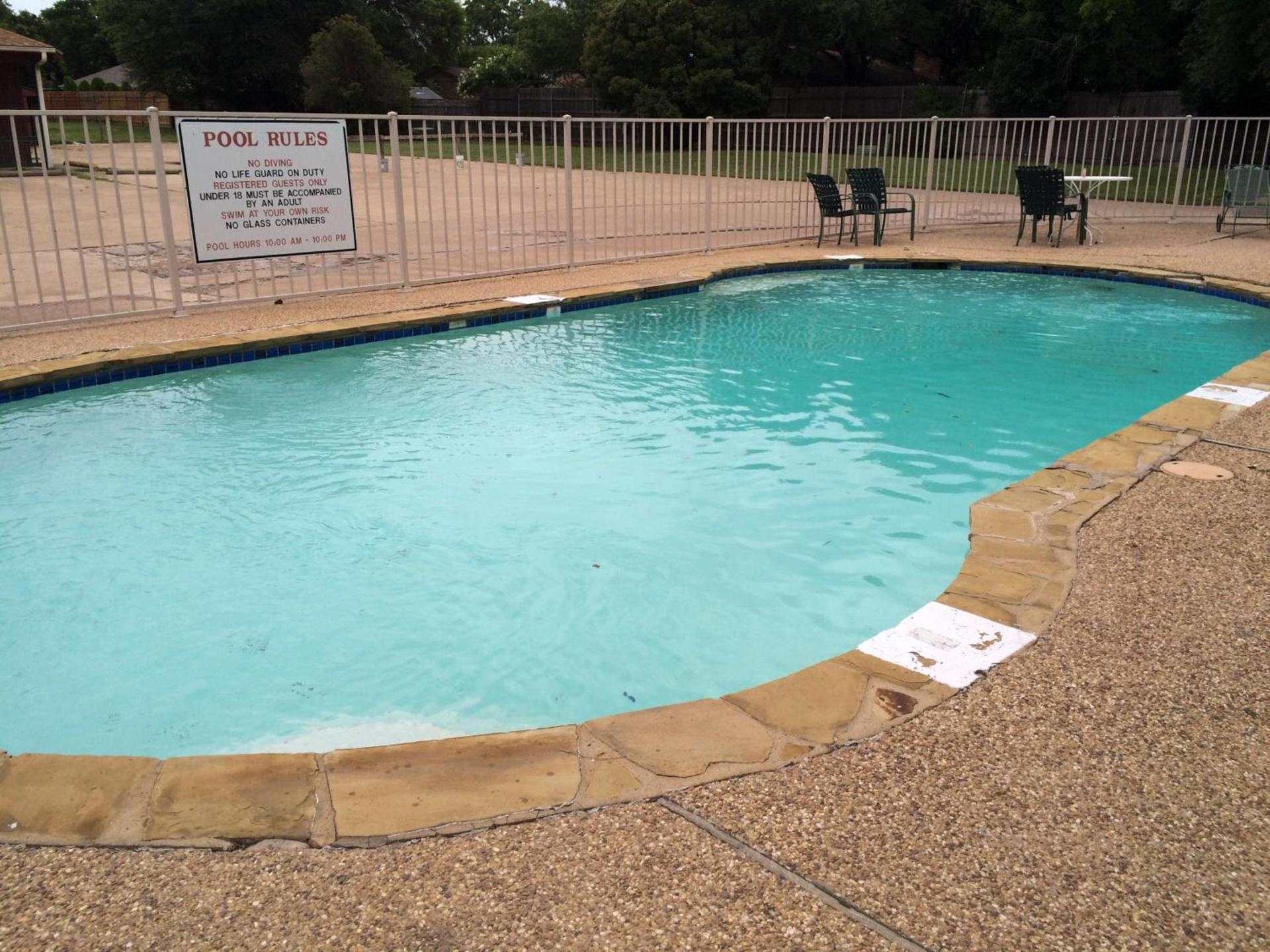 Motel 6-Waxahachie, TX photo 45